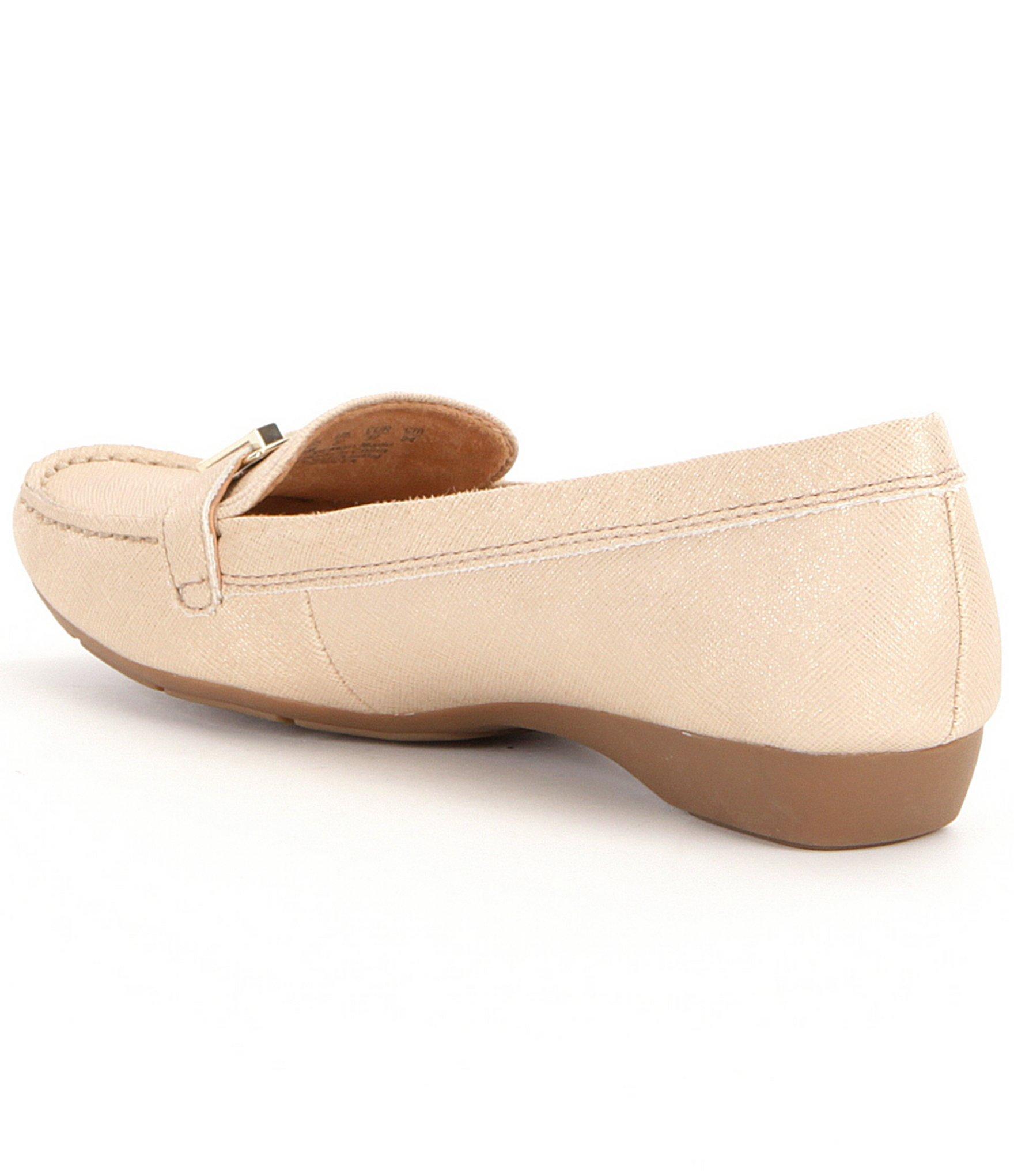 naturalizer women's gisella loafer flat
