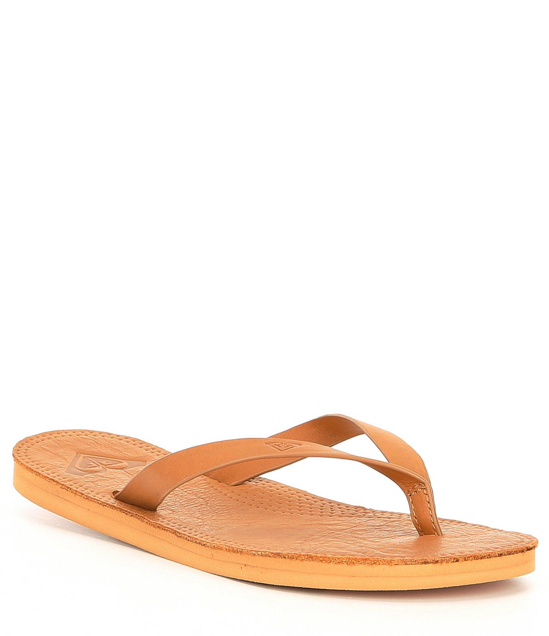 roxy flip flops brown