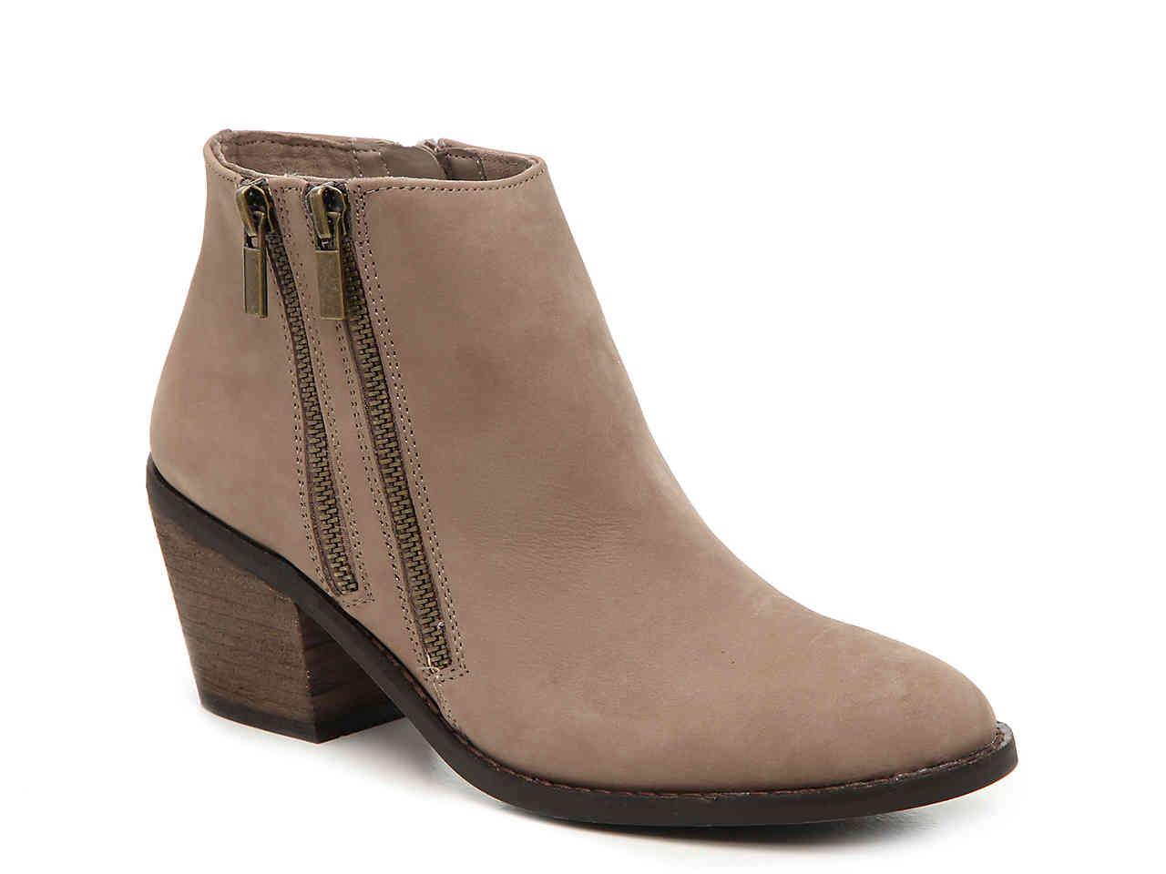 jaznae bootie
