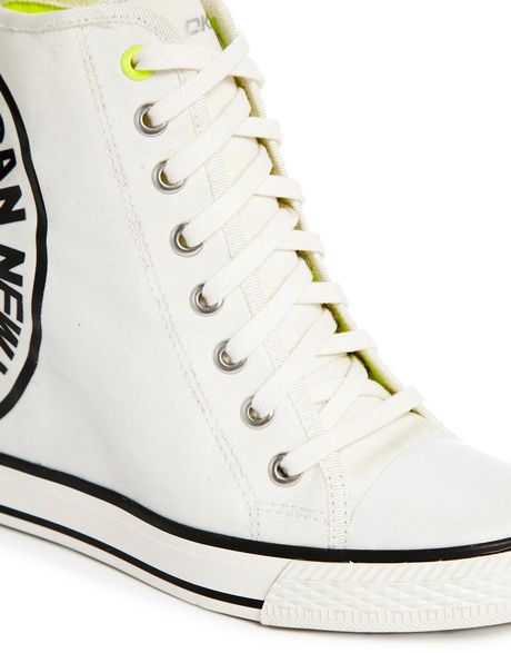 Dkny Active Grommet Canvas White Trainers in White | Lyst