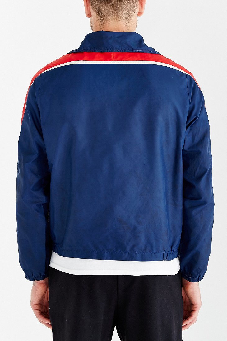 nike jacket with stripes