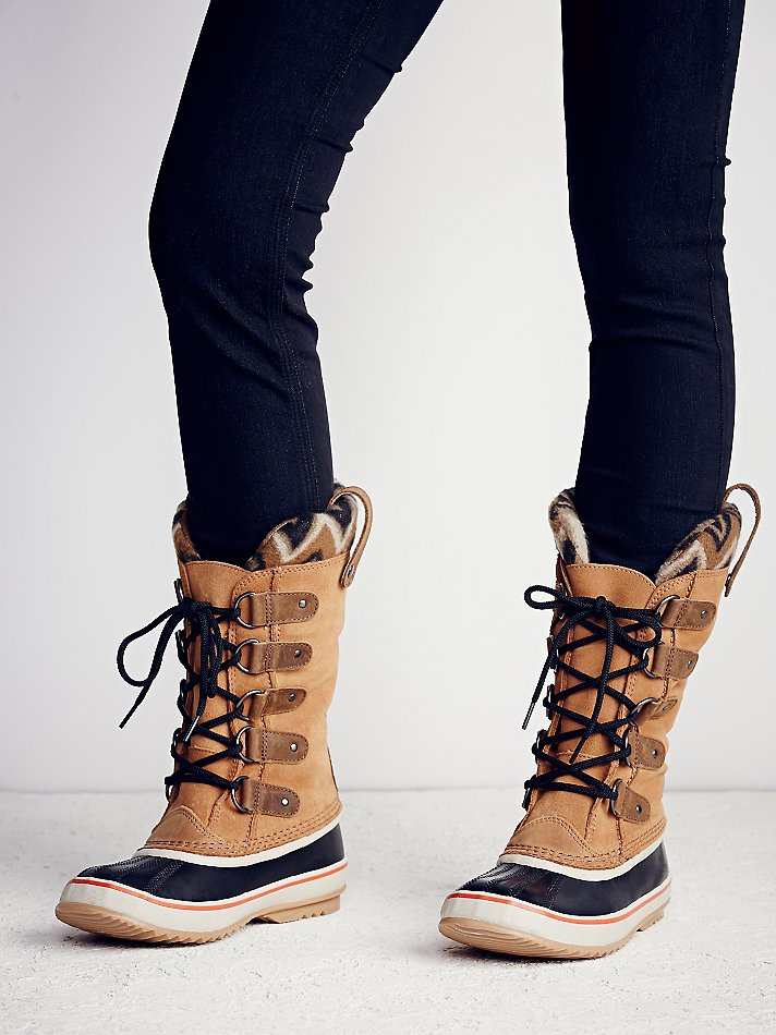 sorel women's joan of arctic knit ii boot