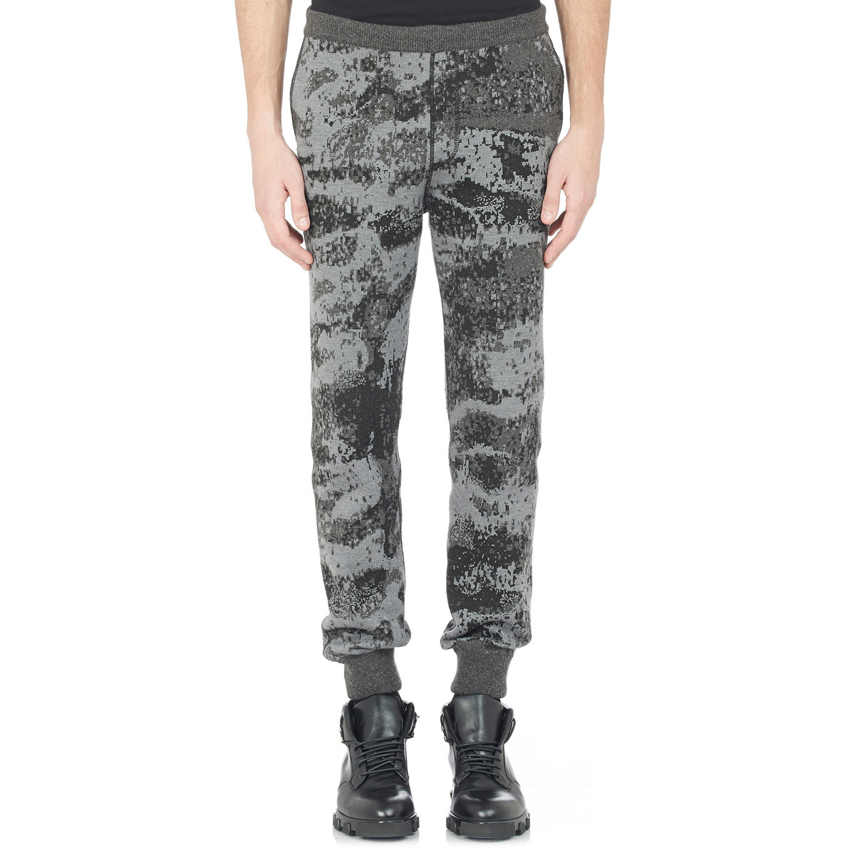 balenciaga joggers men