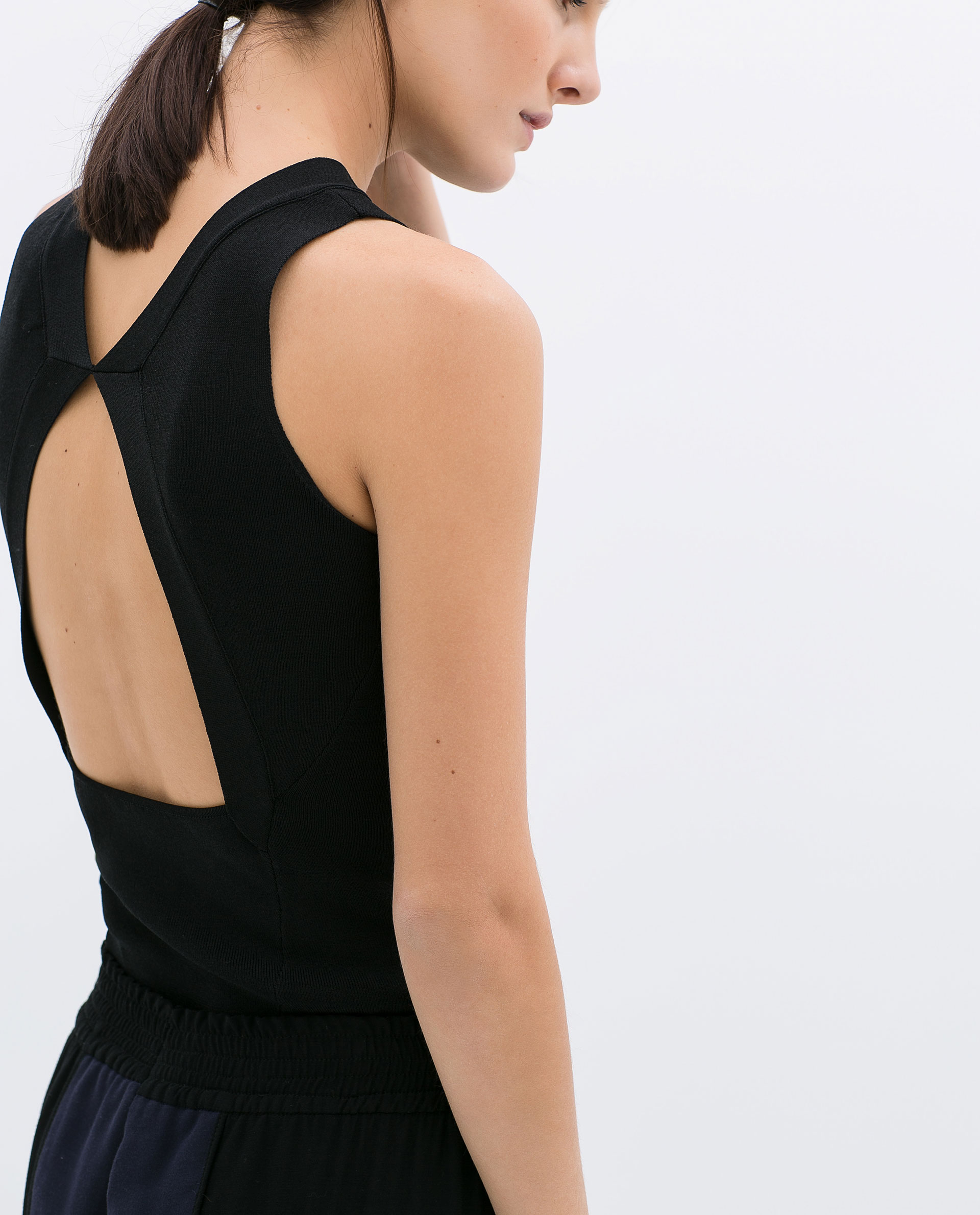 women's open back tops uk