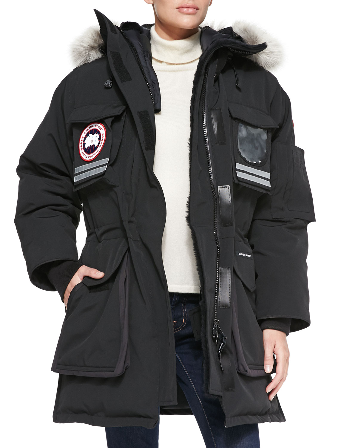 Canada goose Snow Mantra Fur-hood Coat in Black | Lyst