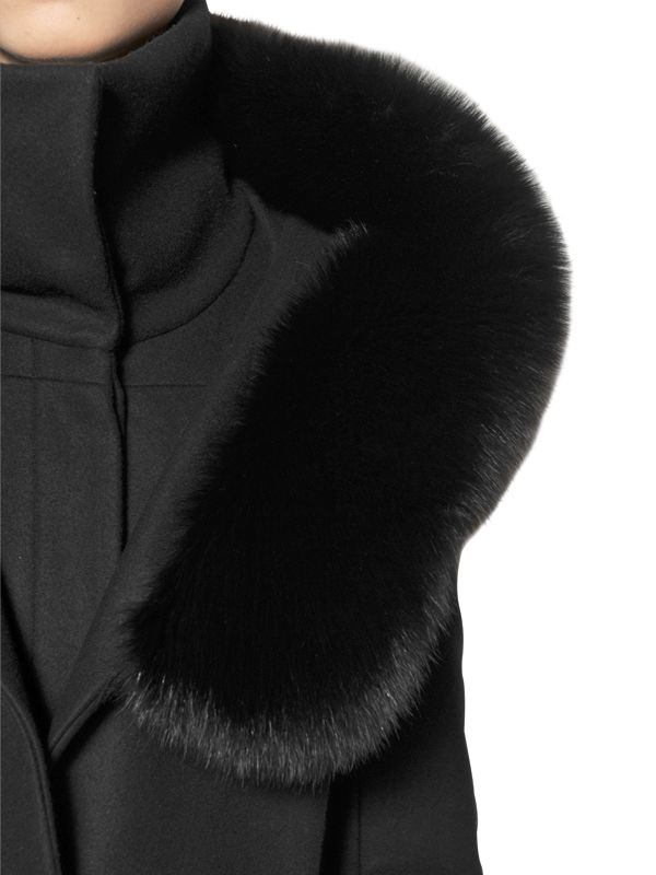 Alexander McQueen Wool Felt Coat W Fox Fur Trim in Black - Lyst
