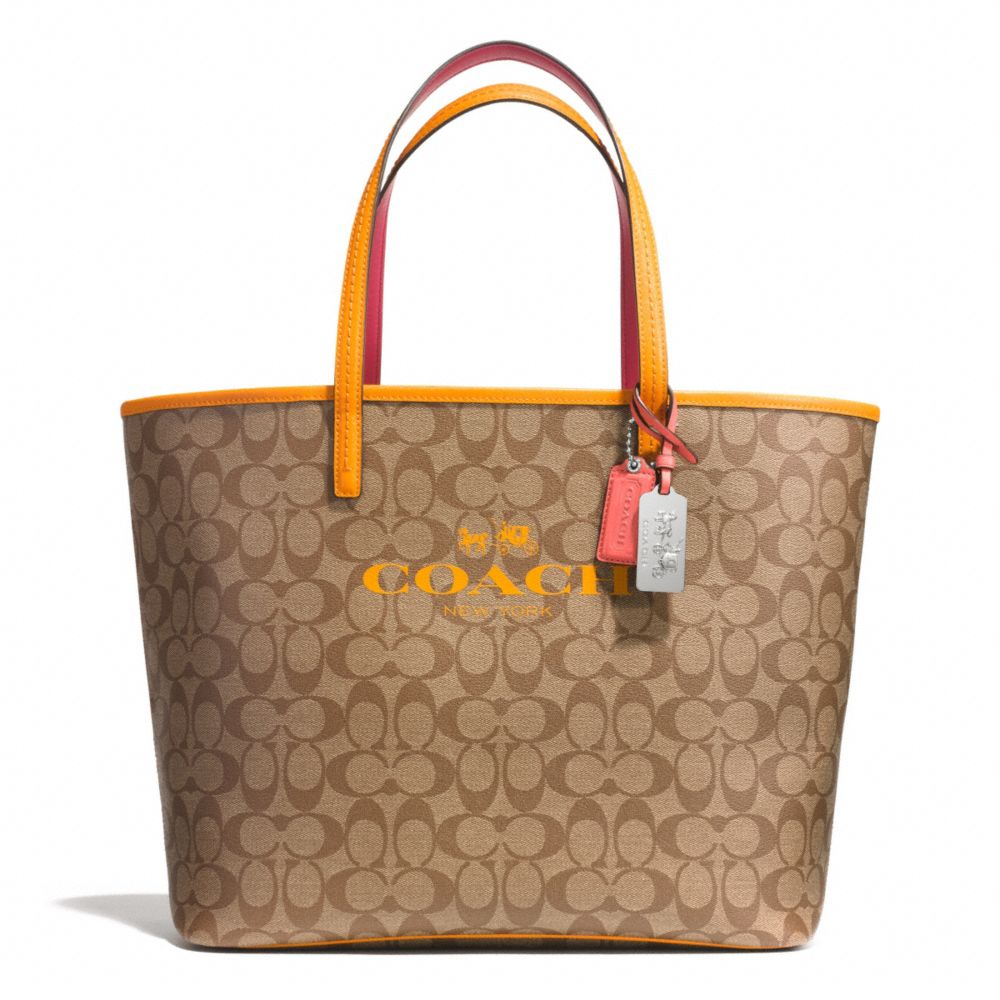 coach print tote