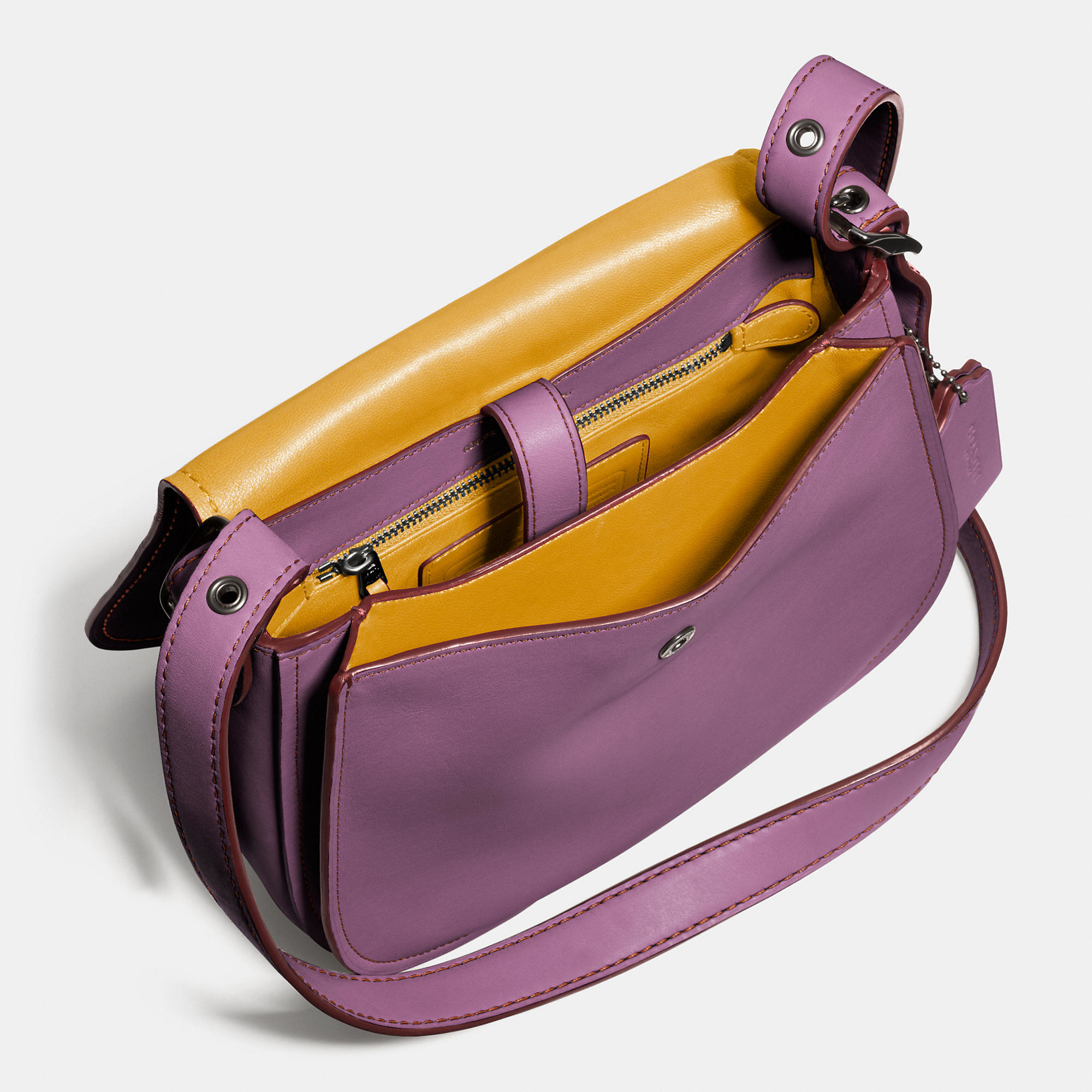 COACH Saddle Bag 23 In Glovetanned Leather in Purple - Lyst