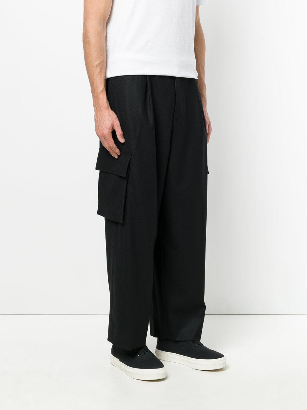 cropped cargo trousers