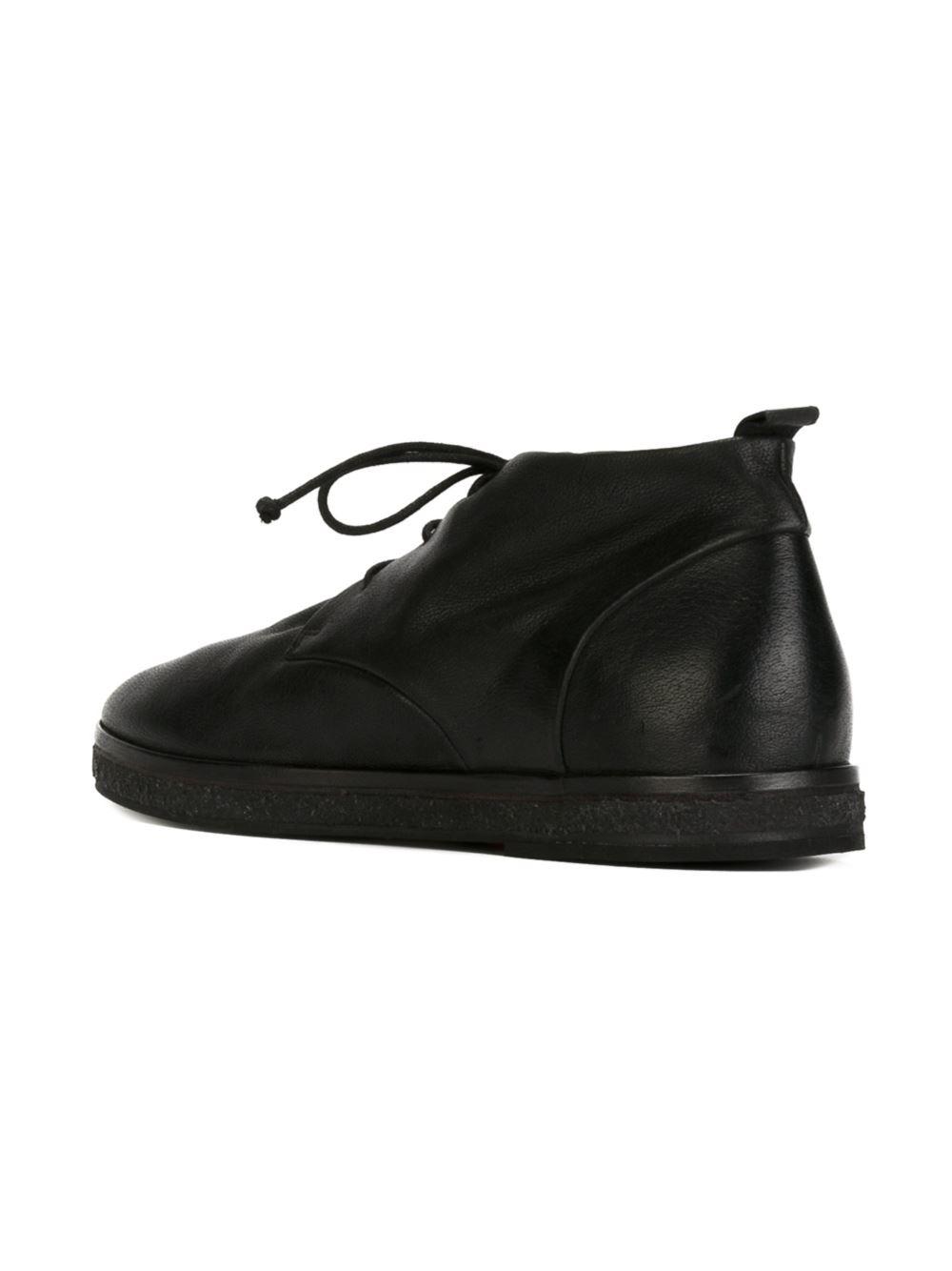 mens boots with flat sole