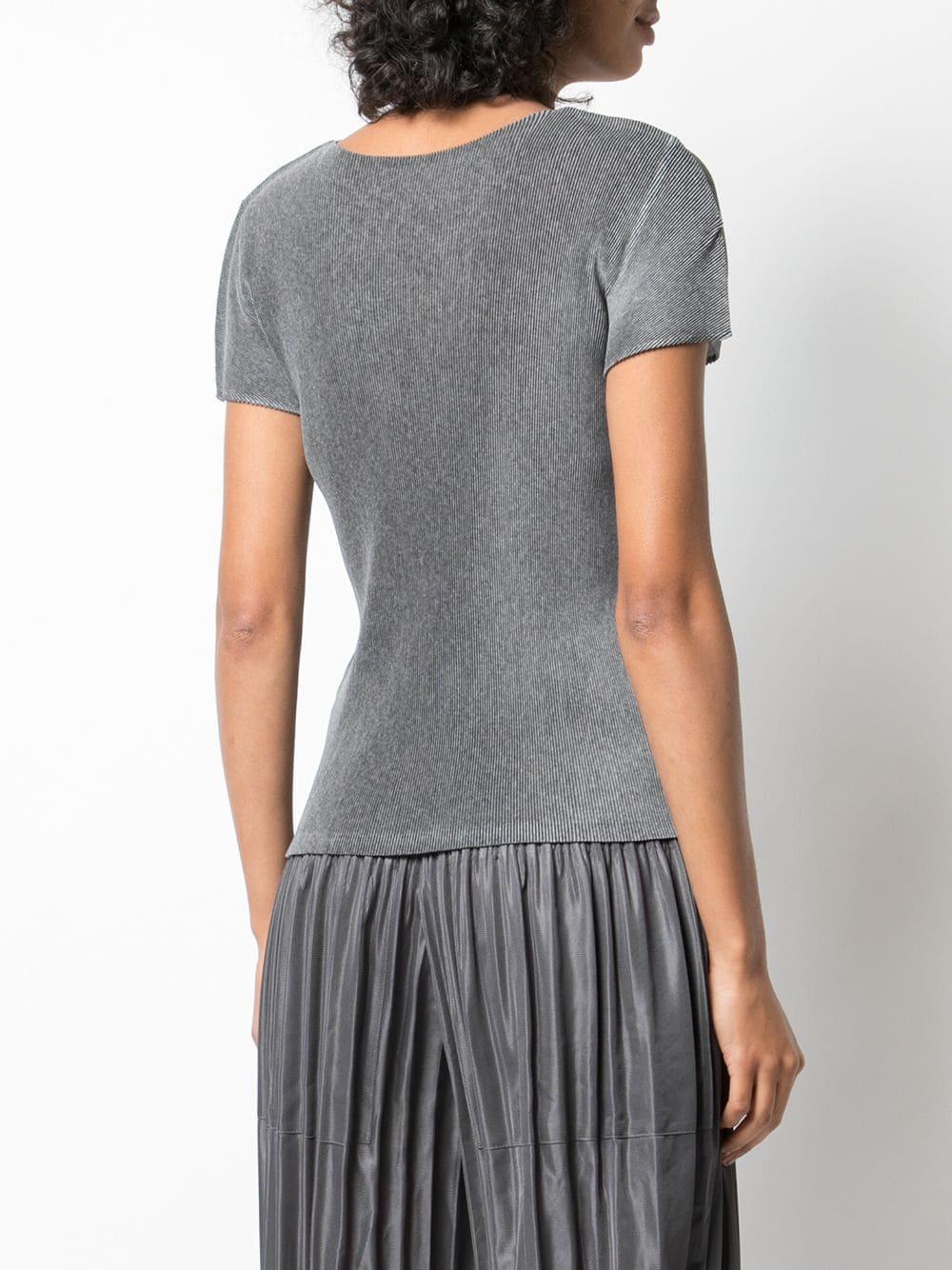 Issey Miyake Pleated T-shirt in Gray - Lyst