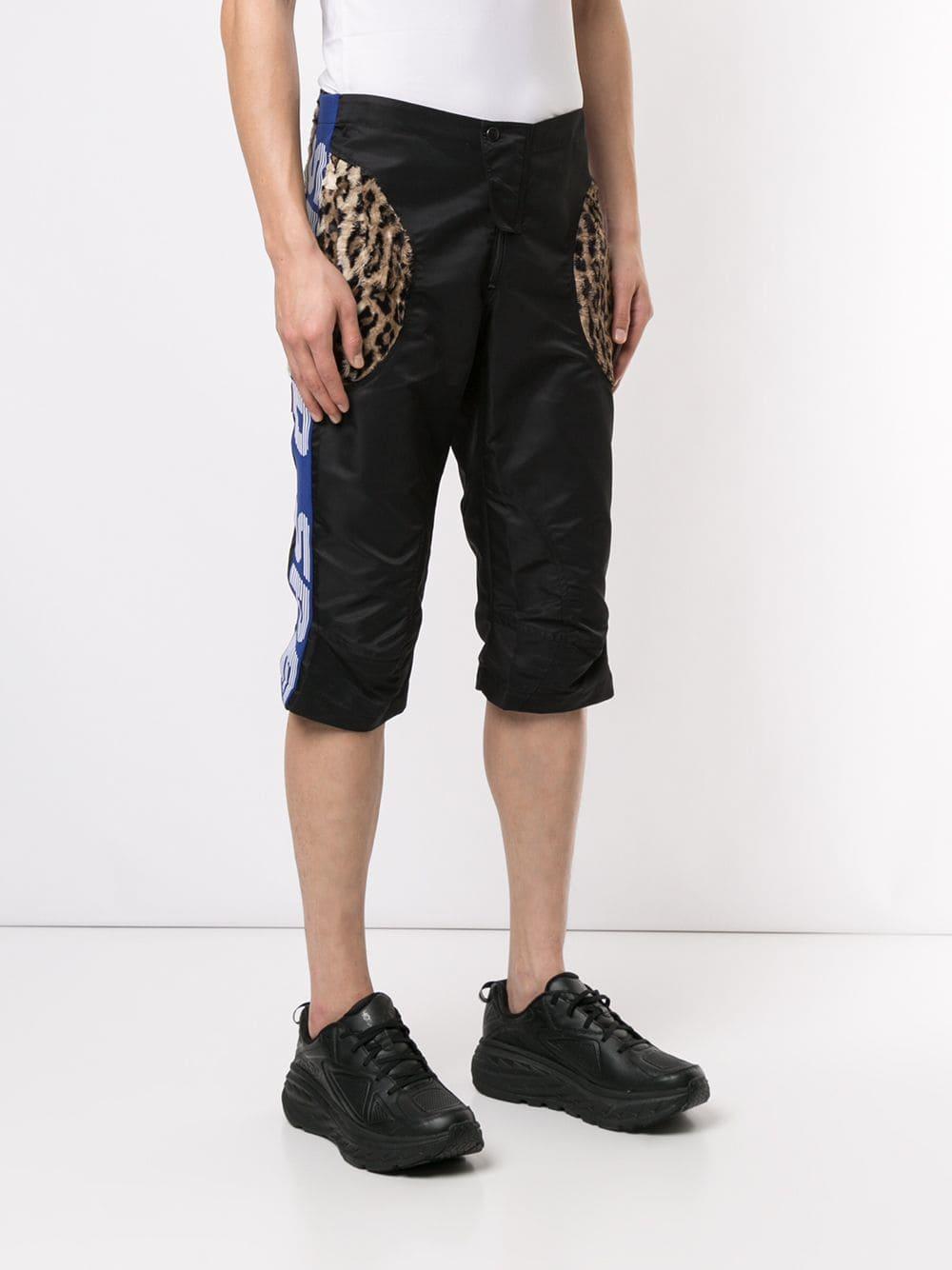 Martine Rose Animal Print Effect Cargo Shorts in Black for Men - Lyst