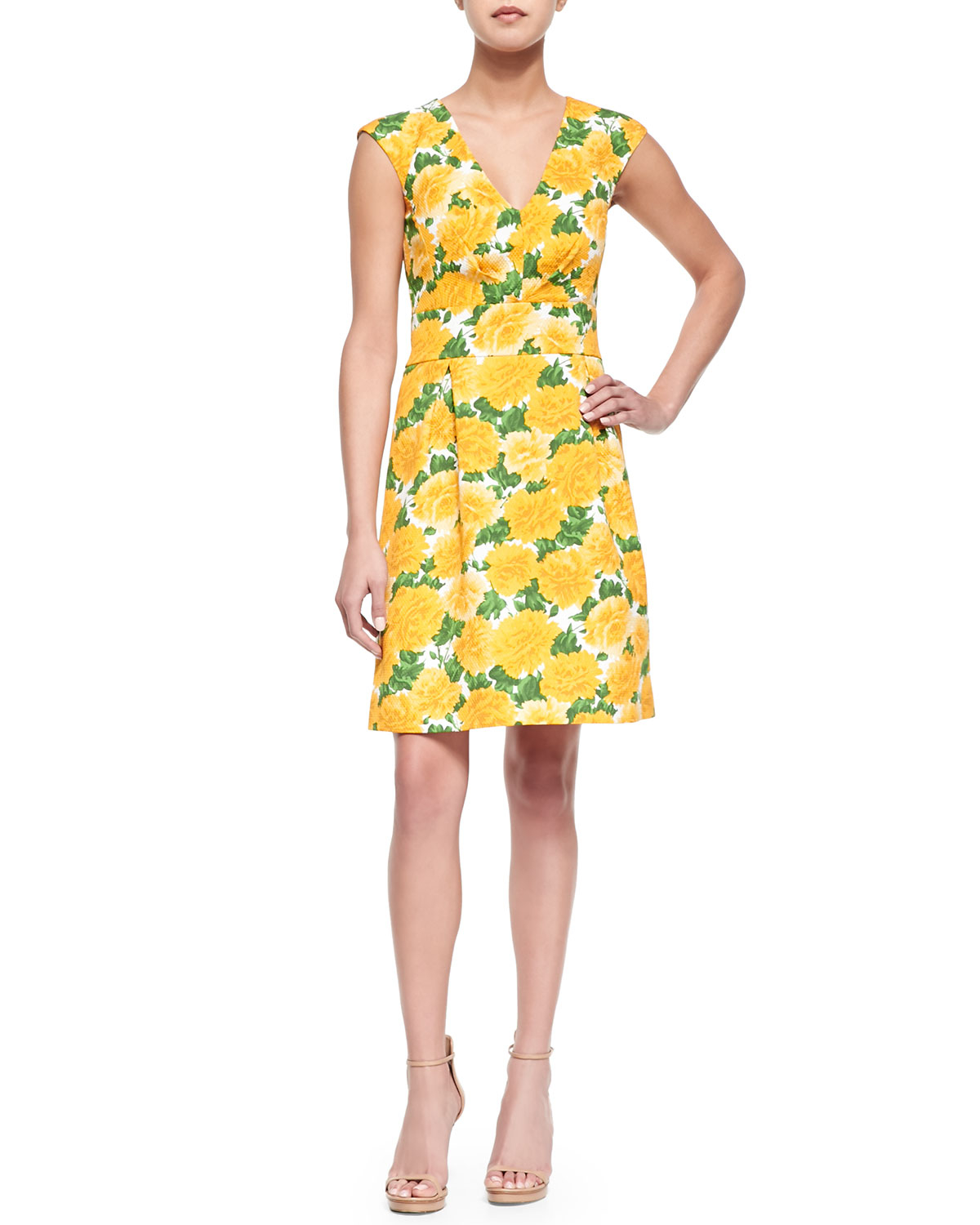 Lyst Michael Kors Sleeveless Daffodilprint Vneck Dress