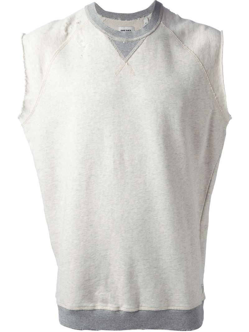 sleeveless sweatshirt