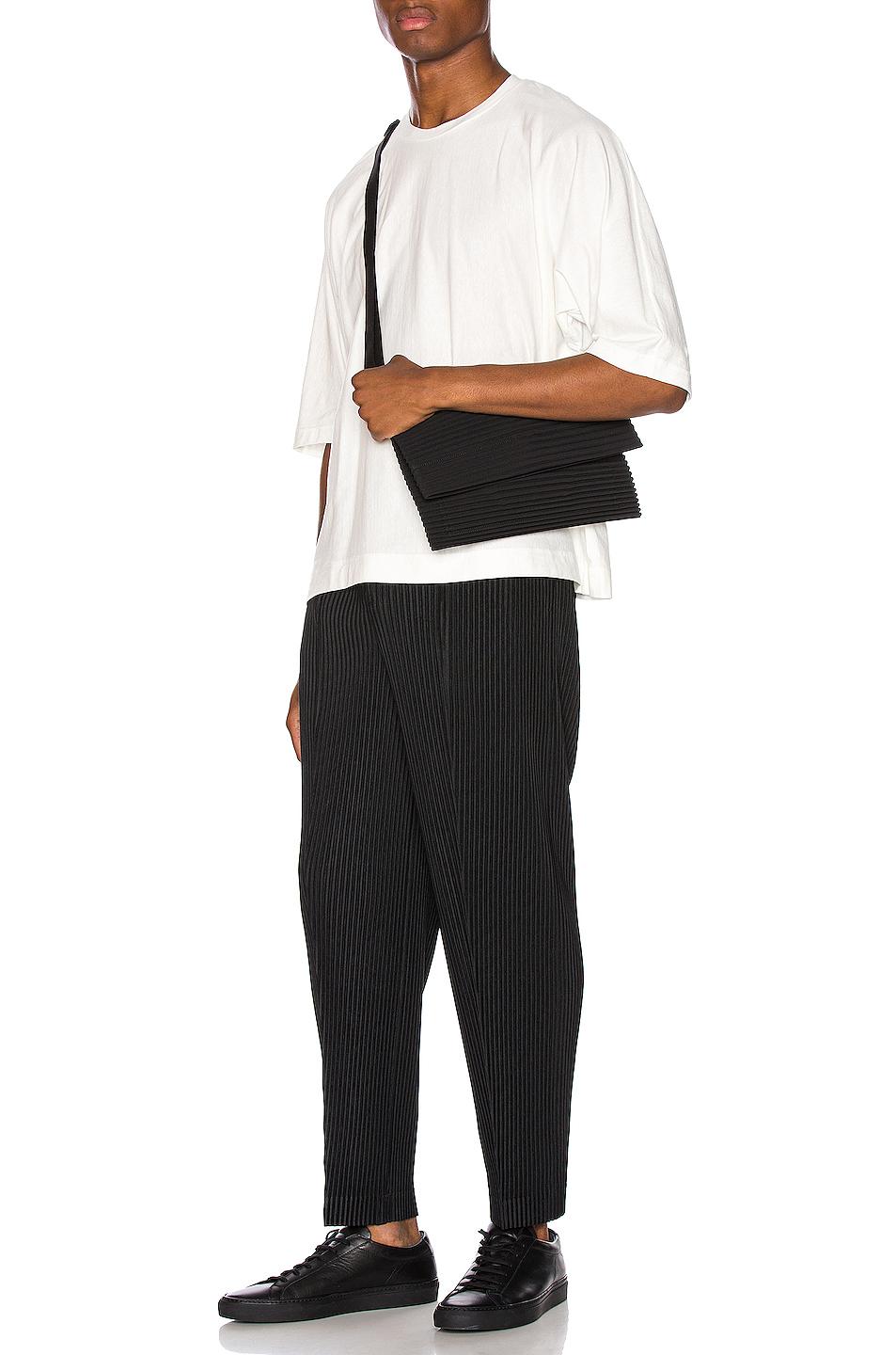 Homme Plissé Issey Miyake Tailored Pleats 2 Trousers in Black for Men ...