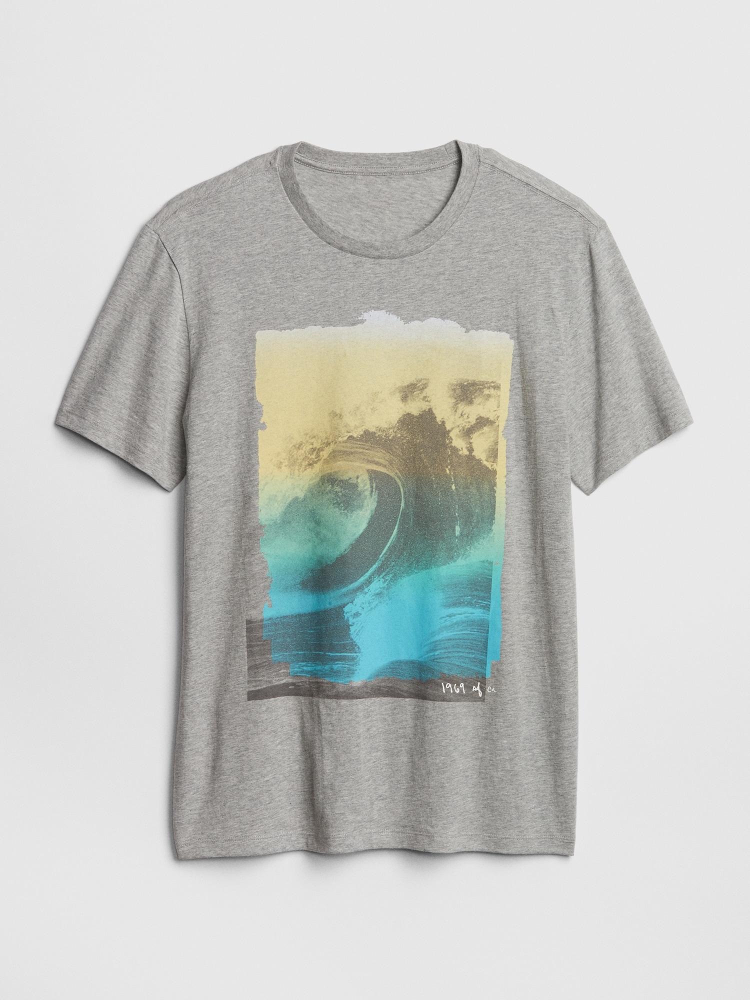 Download Gap Graphic Crewneck T-shirt in Gray for Men - Lyst