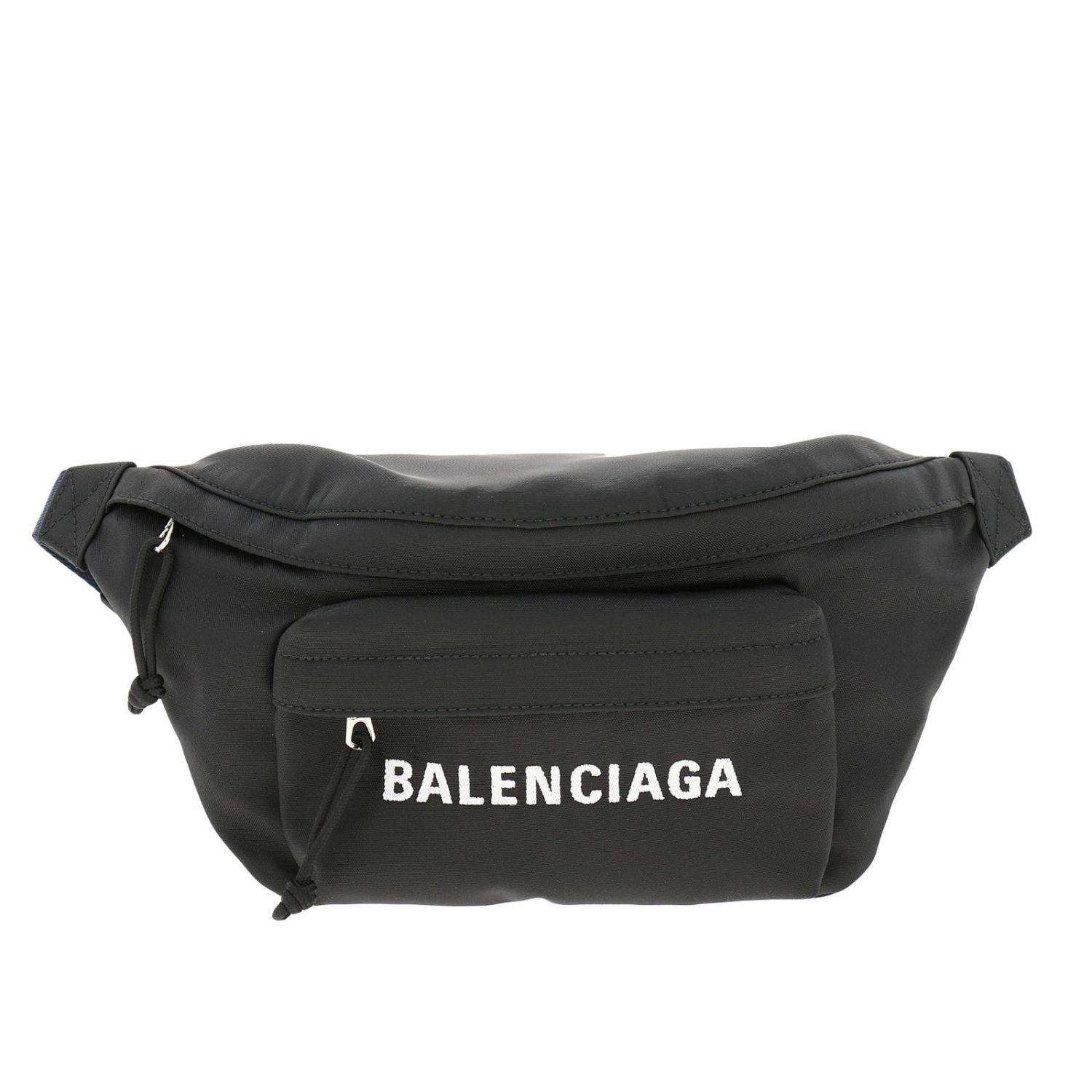 Balenciaga Belt Bag Shoulder Bag Women in Black - Lyst