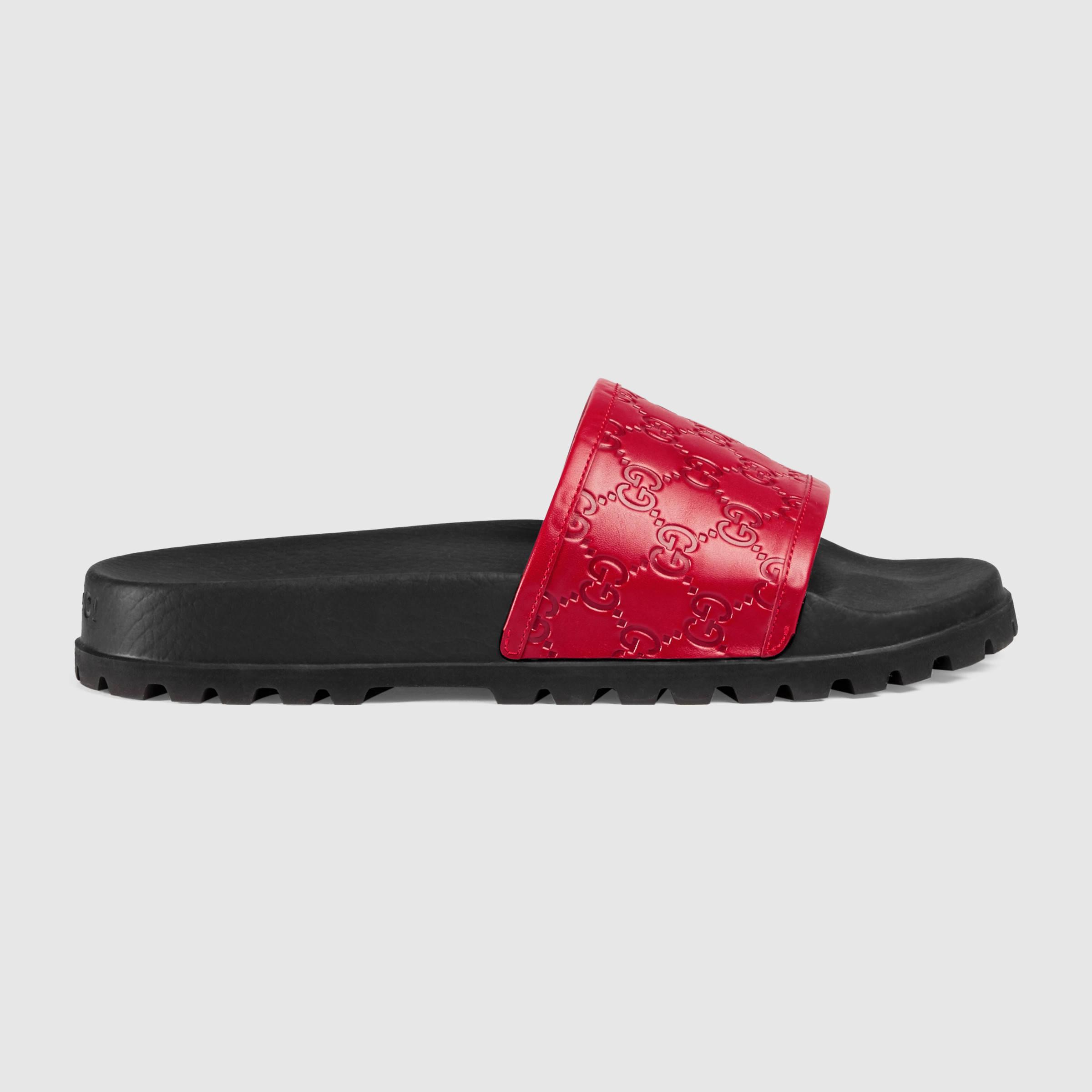 Gucci Signature Slide Sandal in Black for Men | Lyst
