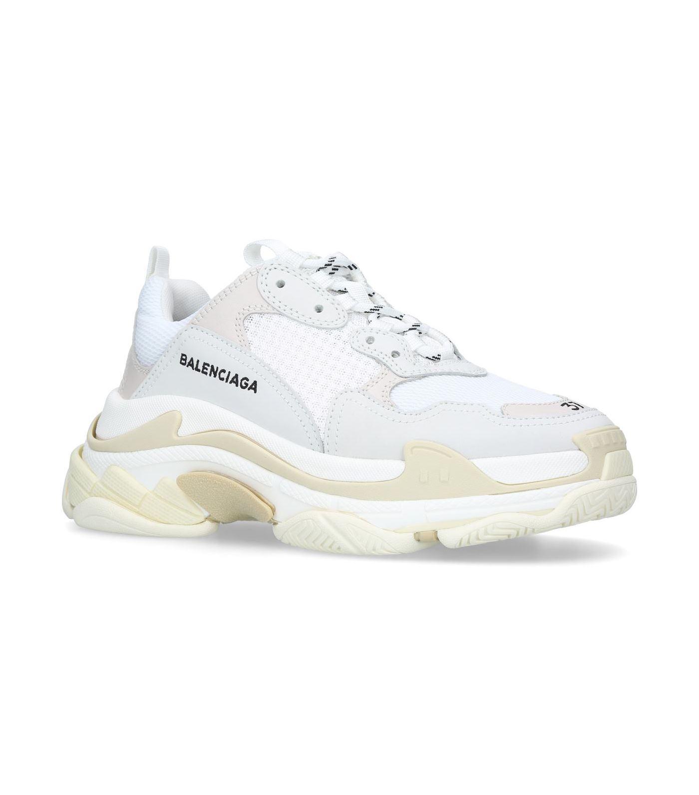 Balenciaga Lace Triple S Trainers in White - Save 20% - Lyst