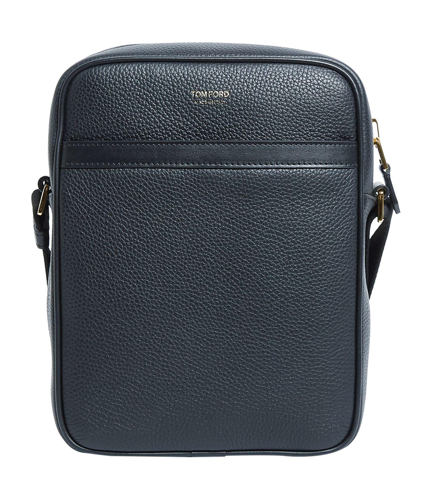 Tom Ford Small Leather Messenger Bag in Black for Men - Lyst