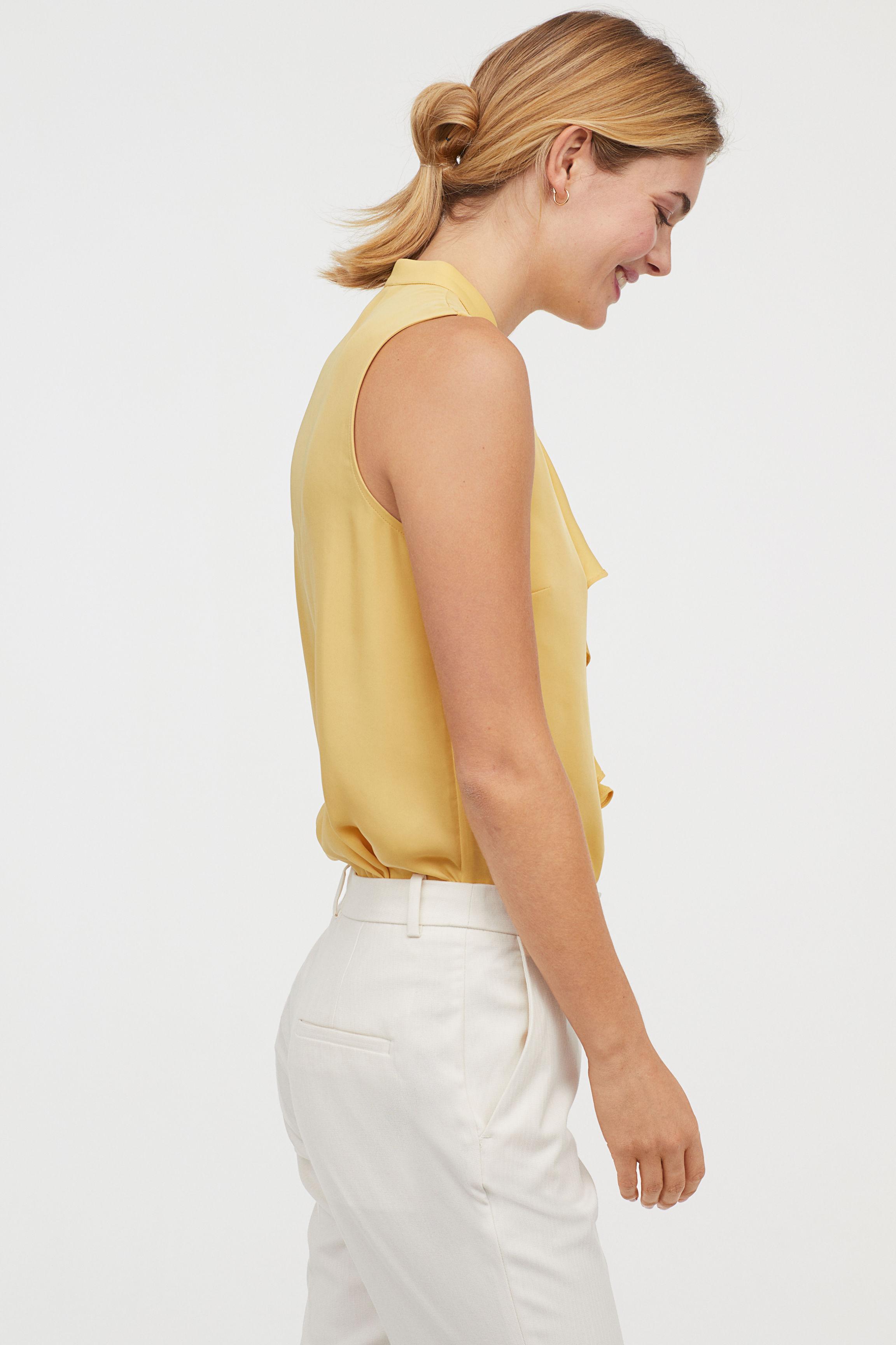 H&M Sleeveless Blouse in Yellow - Lyst