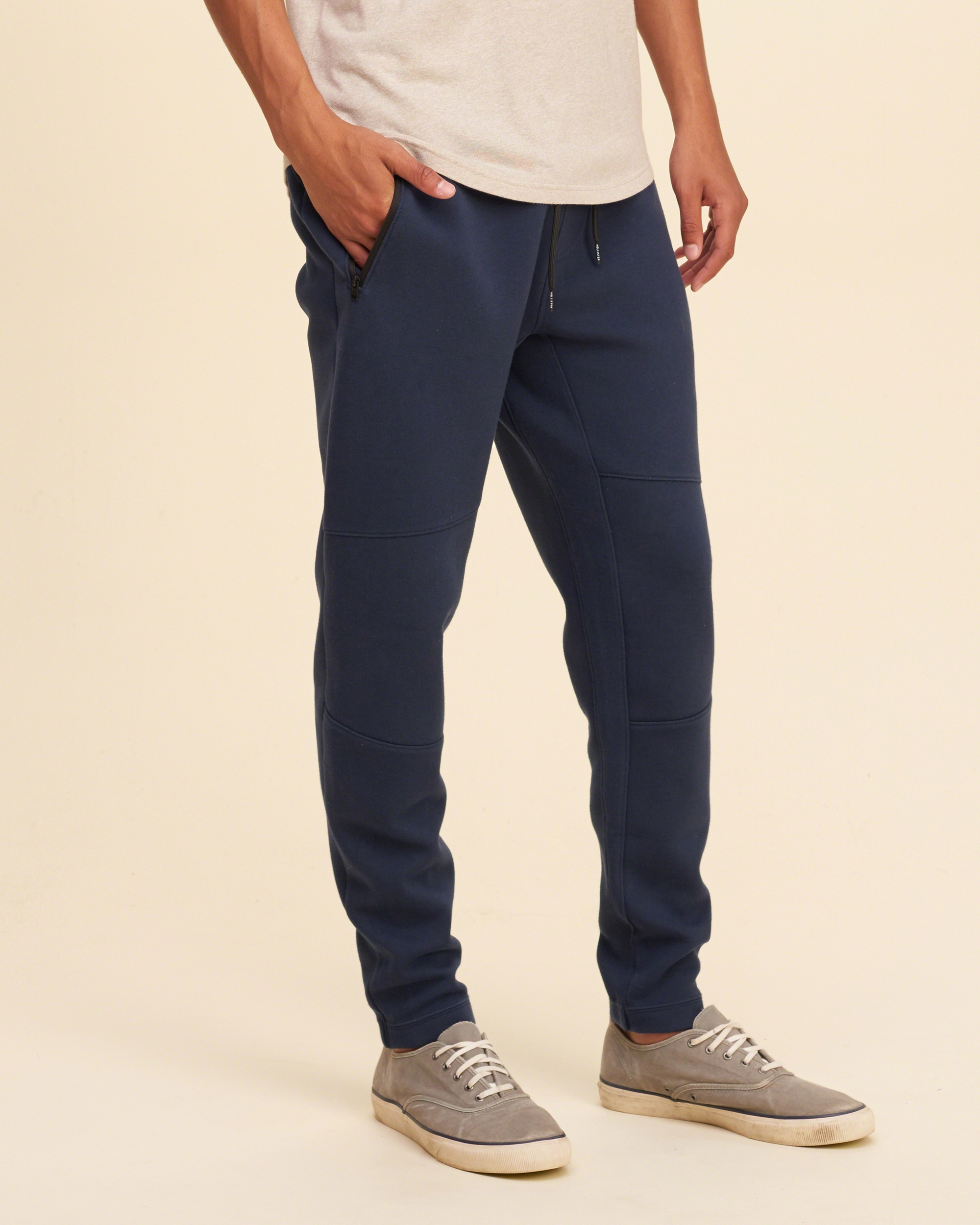 hollister fluffy joggers