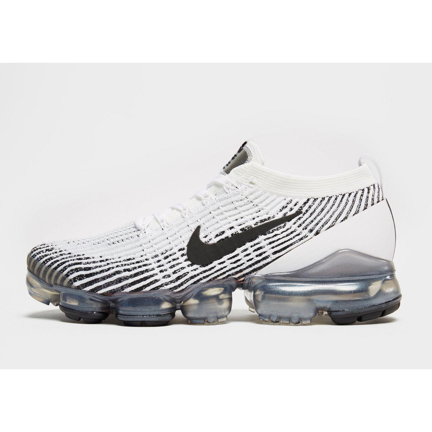 nike air vapormax flyknit utility white