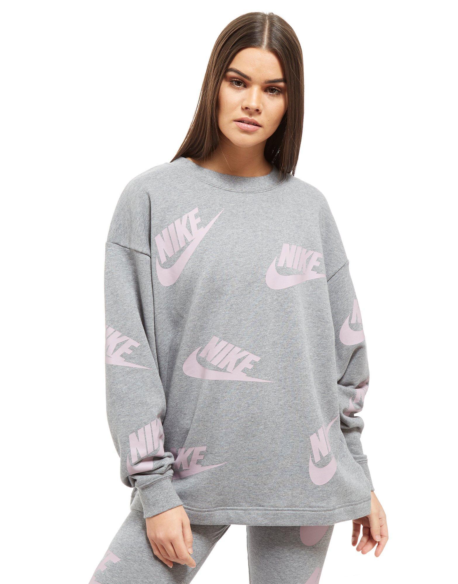 nike futura sweatshirt womens