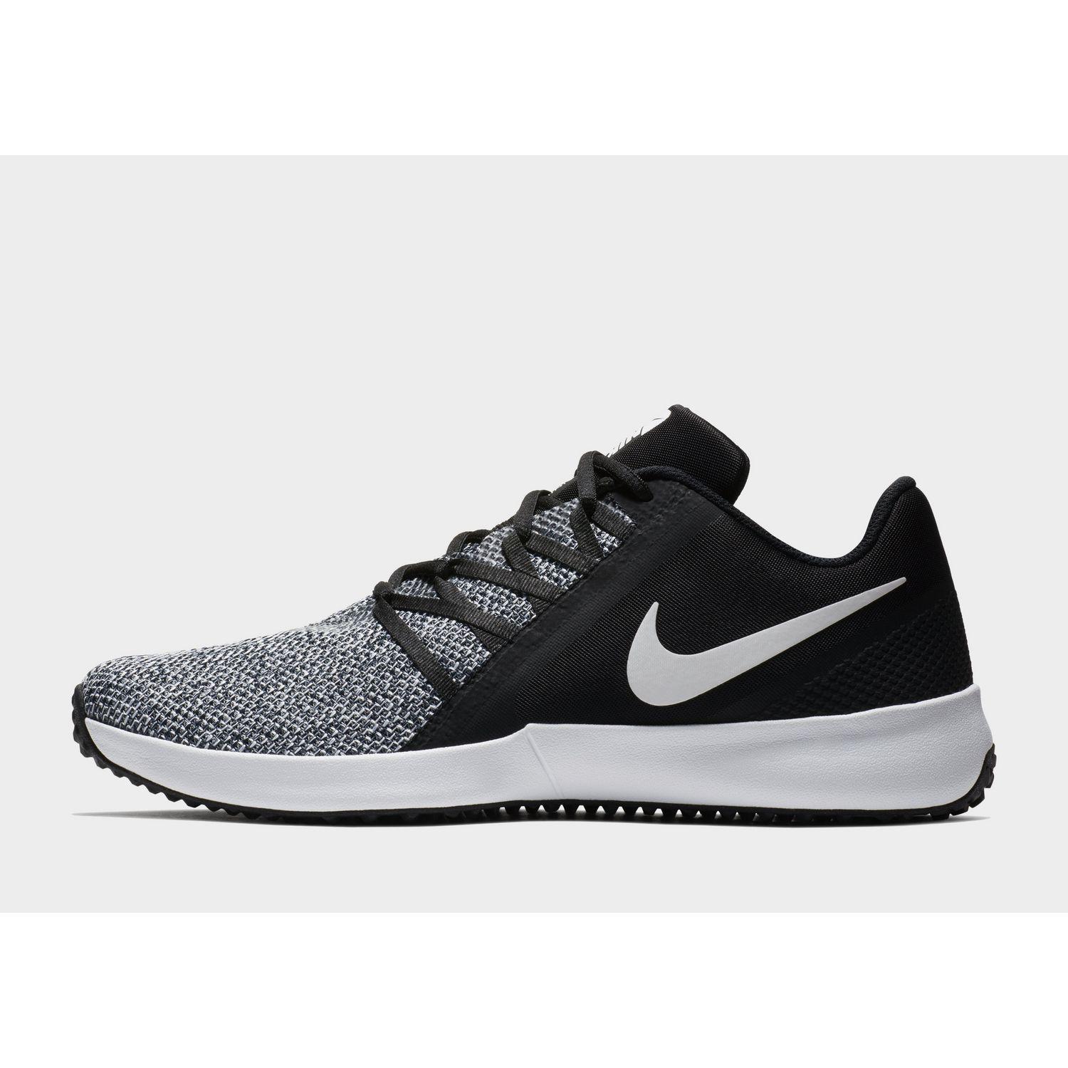 nike varsity compete trainers mens