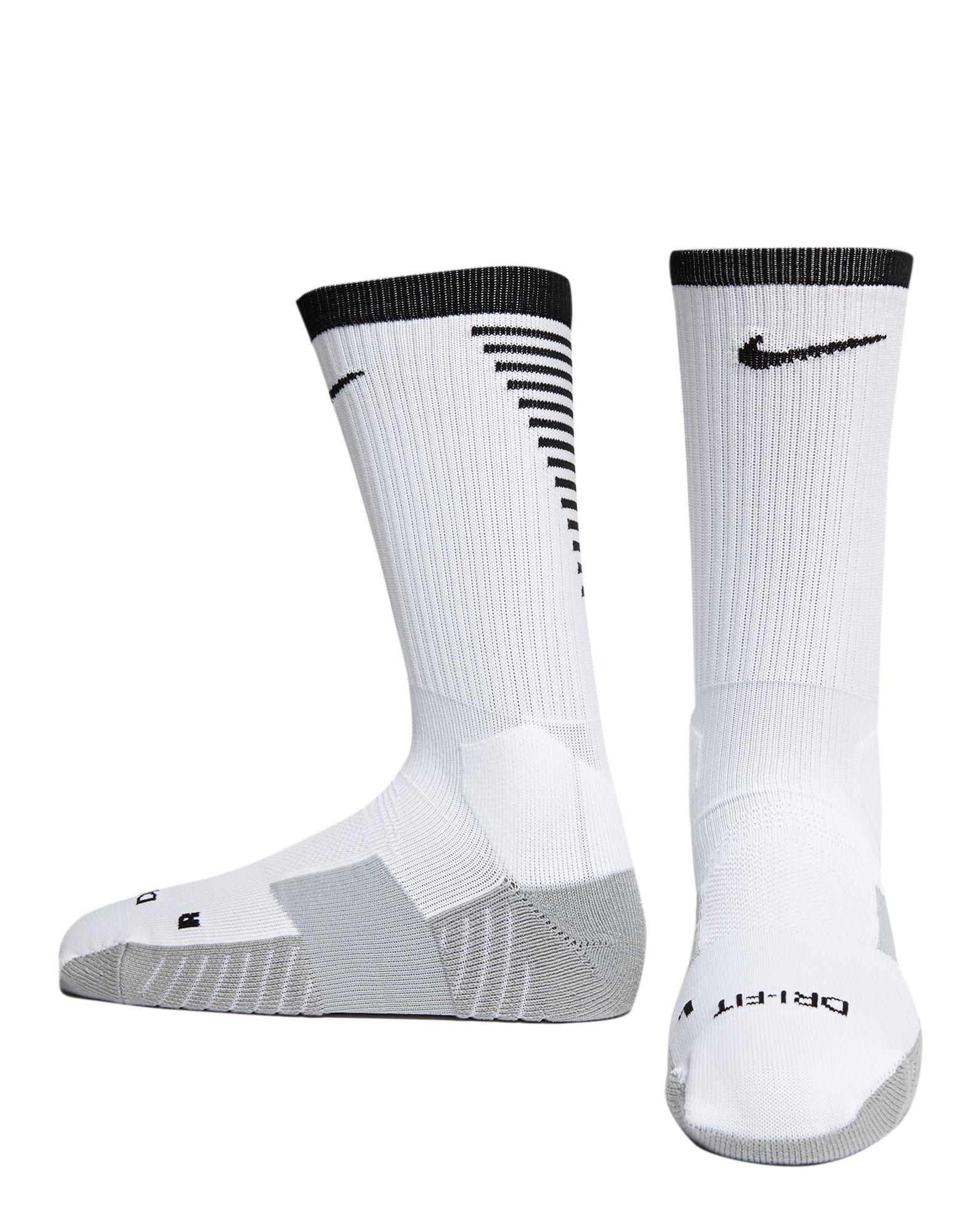 white nike soccer socks