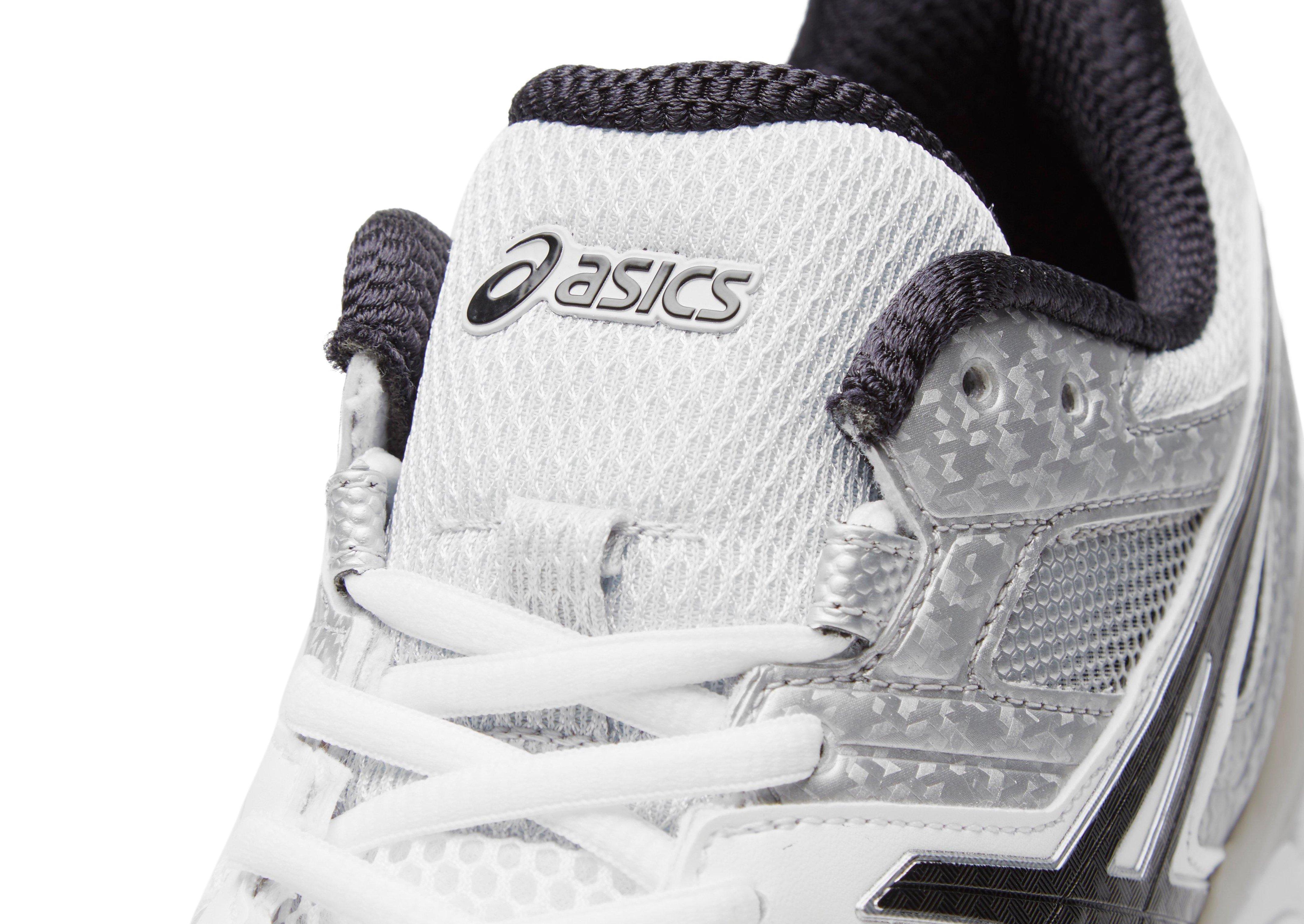 asics 220 asics 220