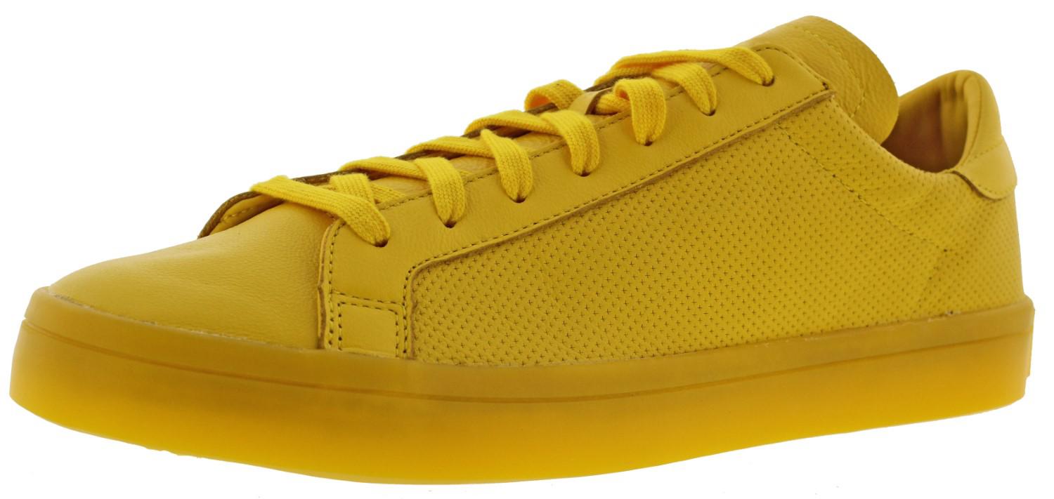 lyst adidas corte vantage monocromatico scarpe scarpe gialle per gli uomini. lyst adidas corte vantage monocromatico scarpe scarpe gialle per gli uomini.