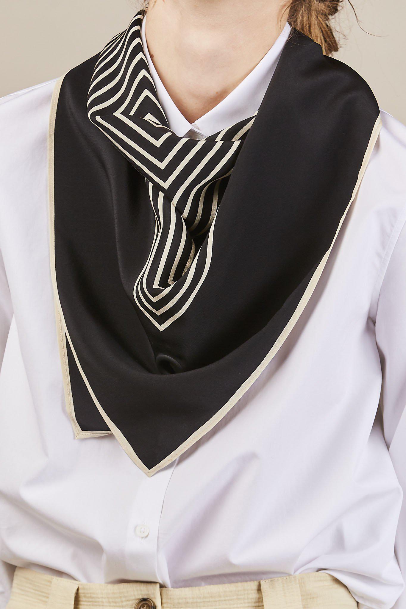 toteme blanket scarf