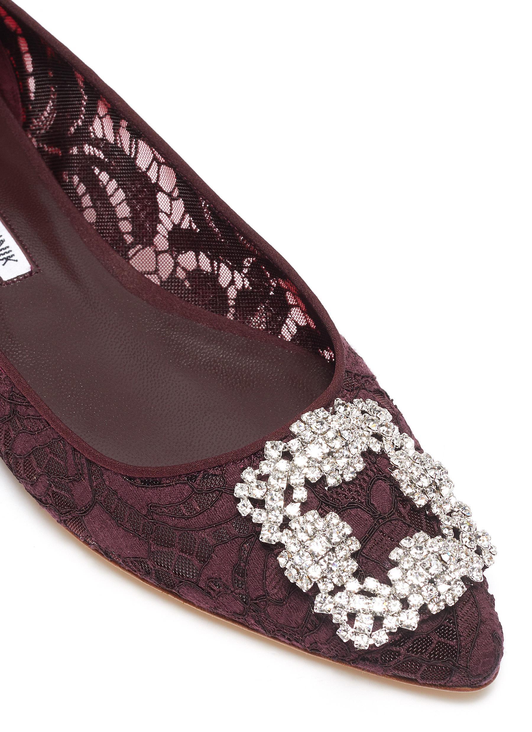 manolo hangisi flats sale