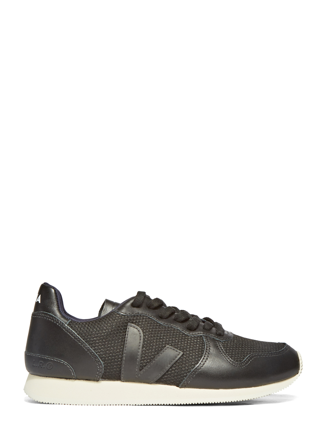 Veja Women&#39;s Holiday Low-top Mesh Panelled Sneakers In Black in Multicolor (black) | Lyst
