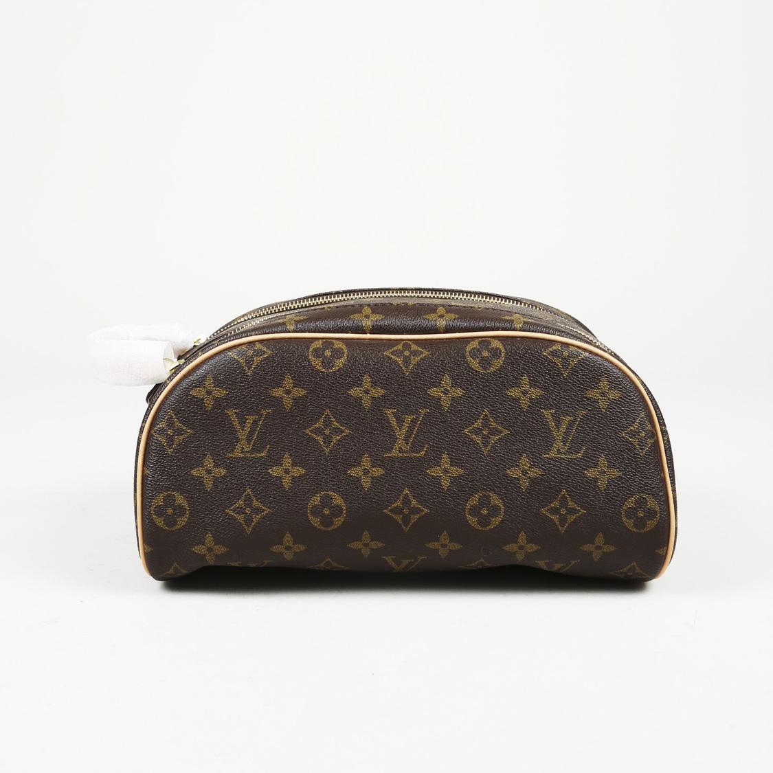 Louis Vuitton King Size Monogram Pouch in Brown - Lyst