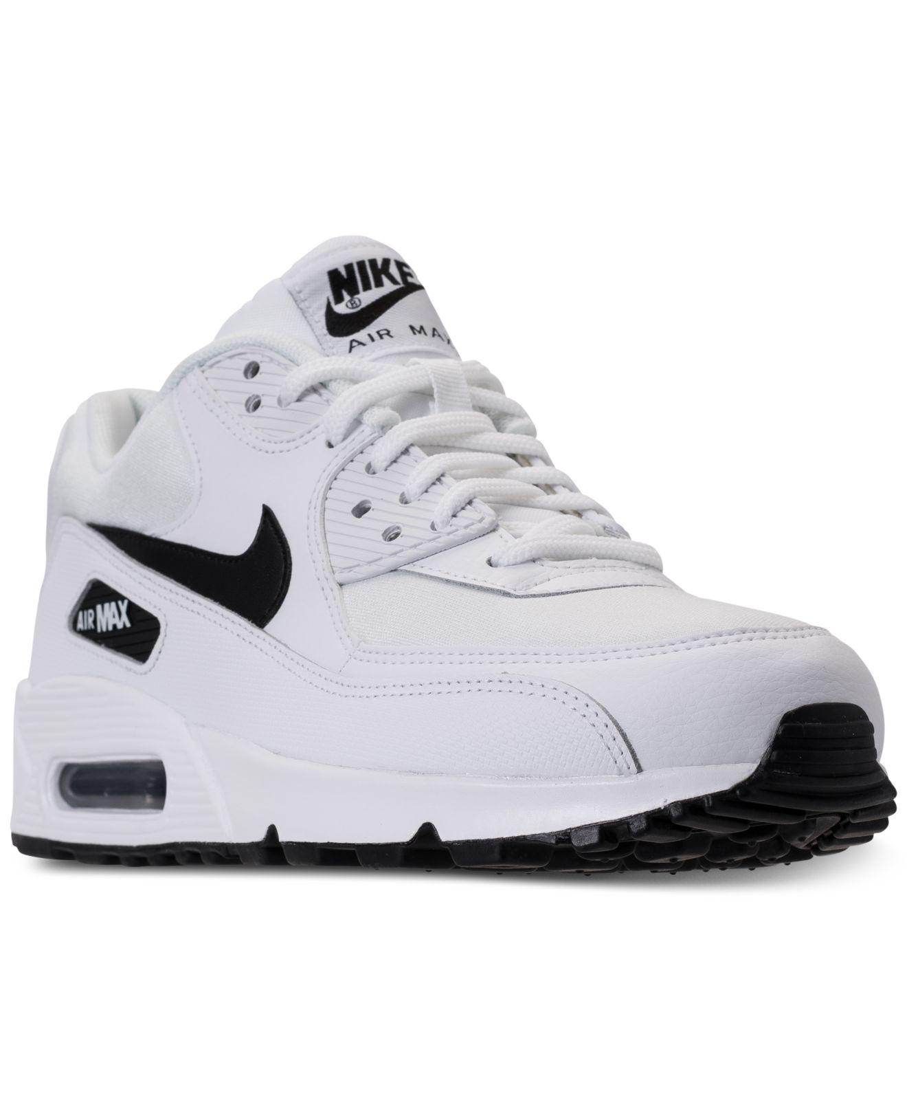 lyst nike air max 90 in scarpe da ginnastica dal traguardo in bianco. lyst nike air max 90 in scarpe da ginnastica dal traguardo in bianco.