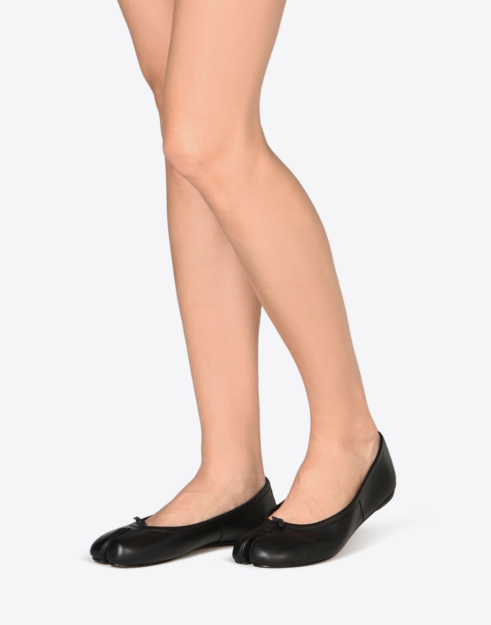 Lyst - Maison Margiela Tabi' Ballet Flat in Black