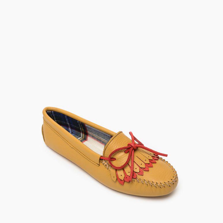 minnetonka women's double deerskin softsole moccasin
