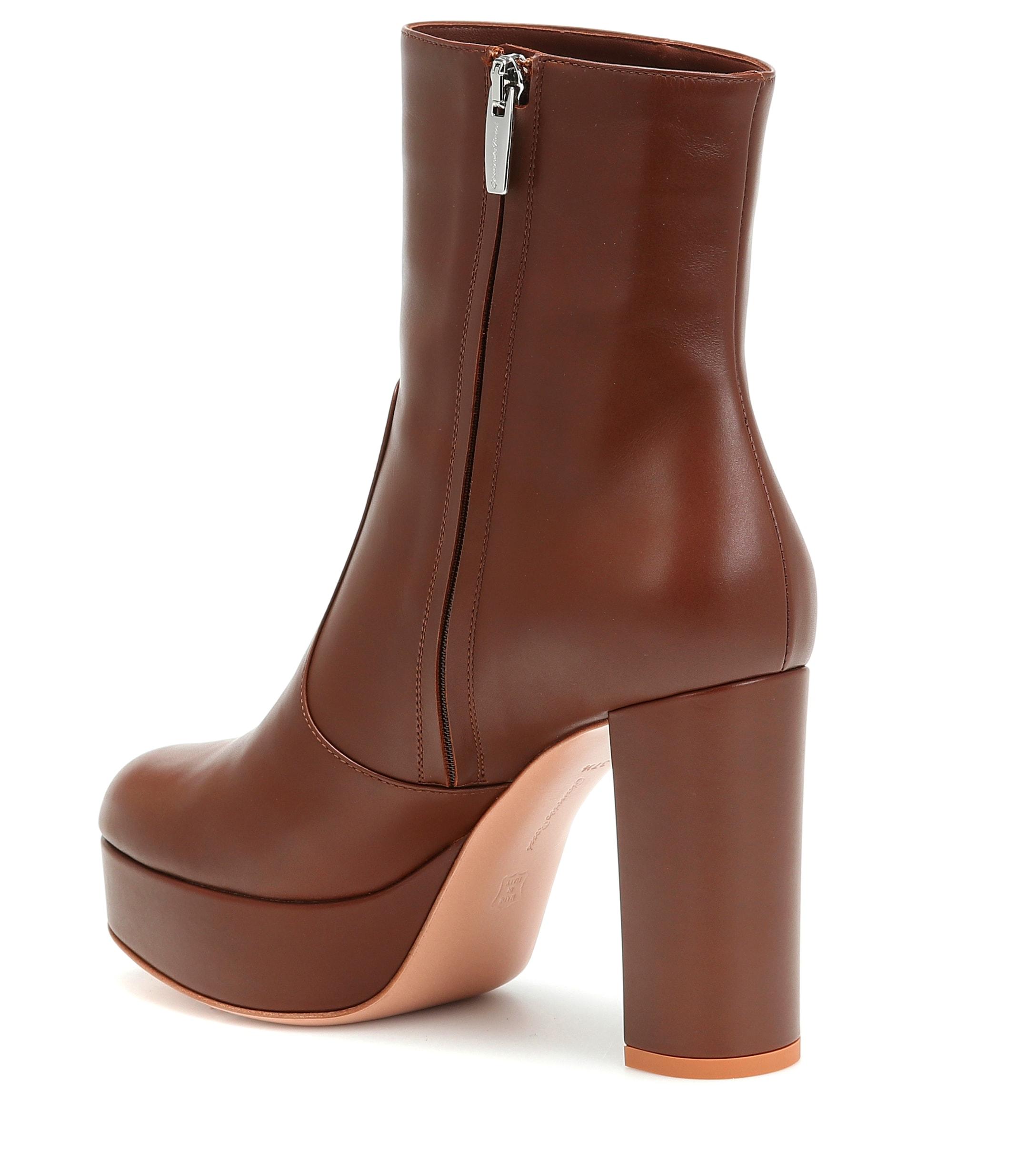 Gianvito Rossi Leather Plateau Ankle Boots in Brown - Lyst