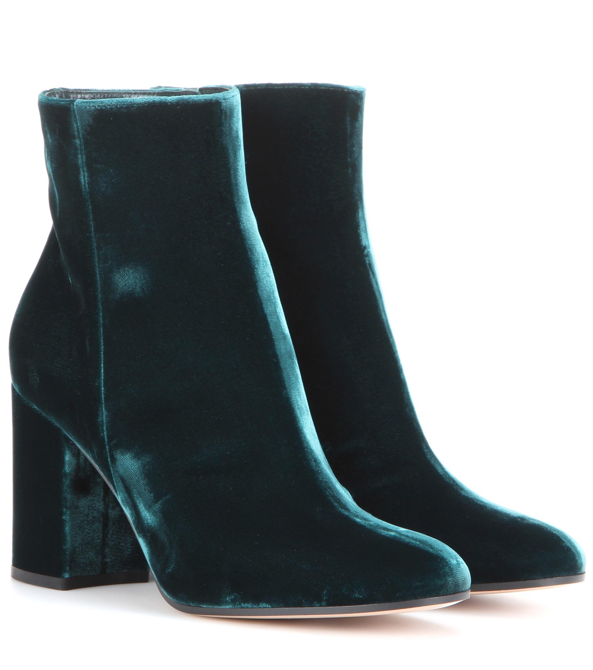 gianvito rossi rolling boots