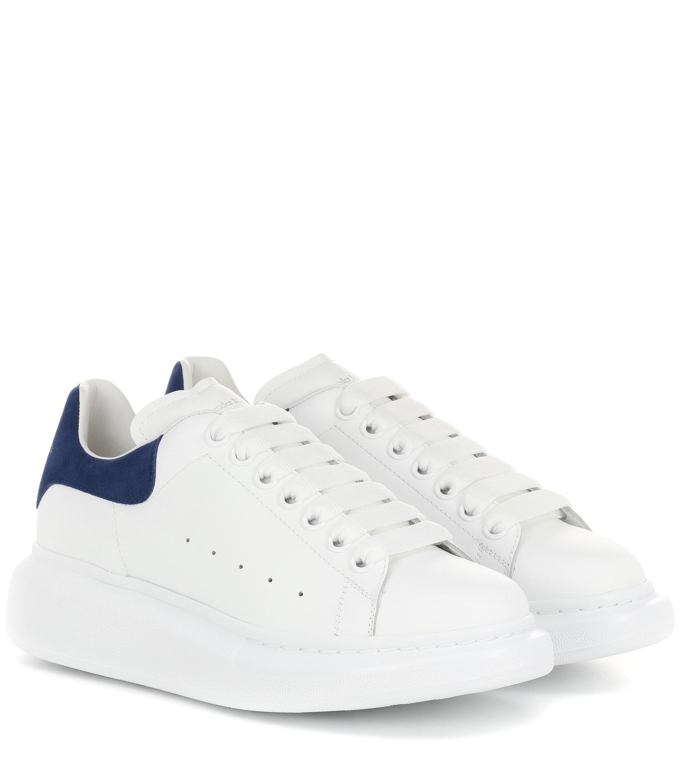 Alexander McQueen Leather Sneakers in White - Lyst