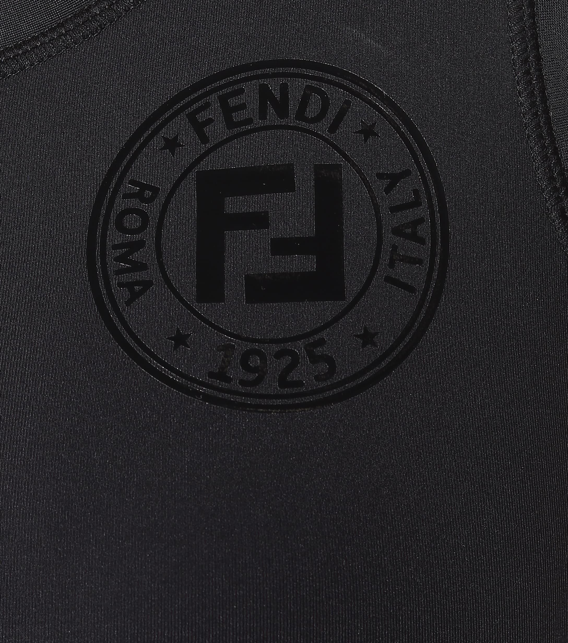 Fendi Logo Crop Top in Black - Lyst