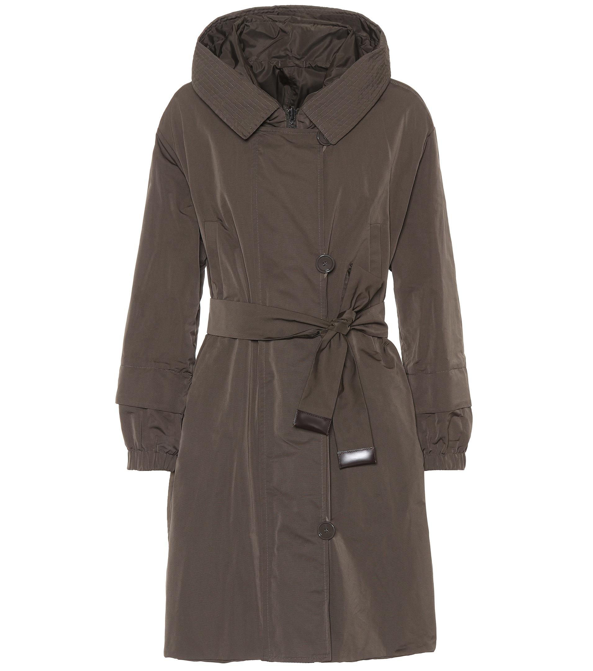 beige burberry jacket