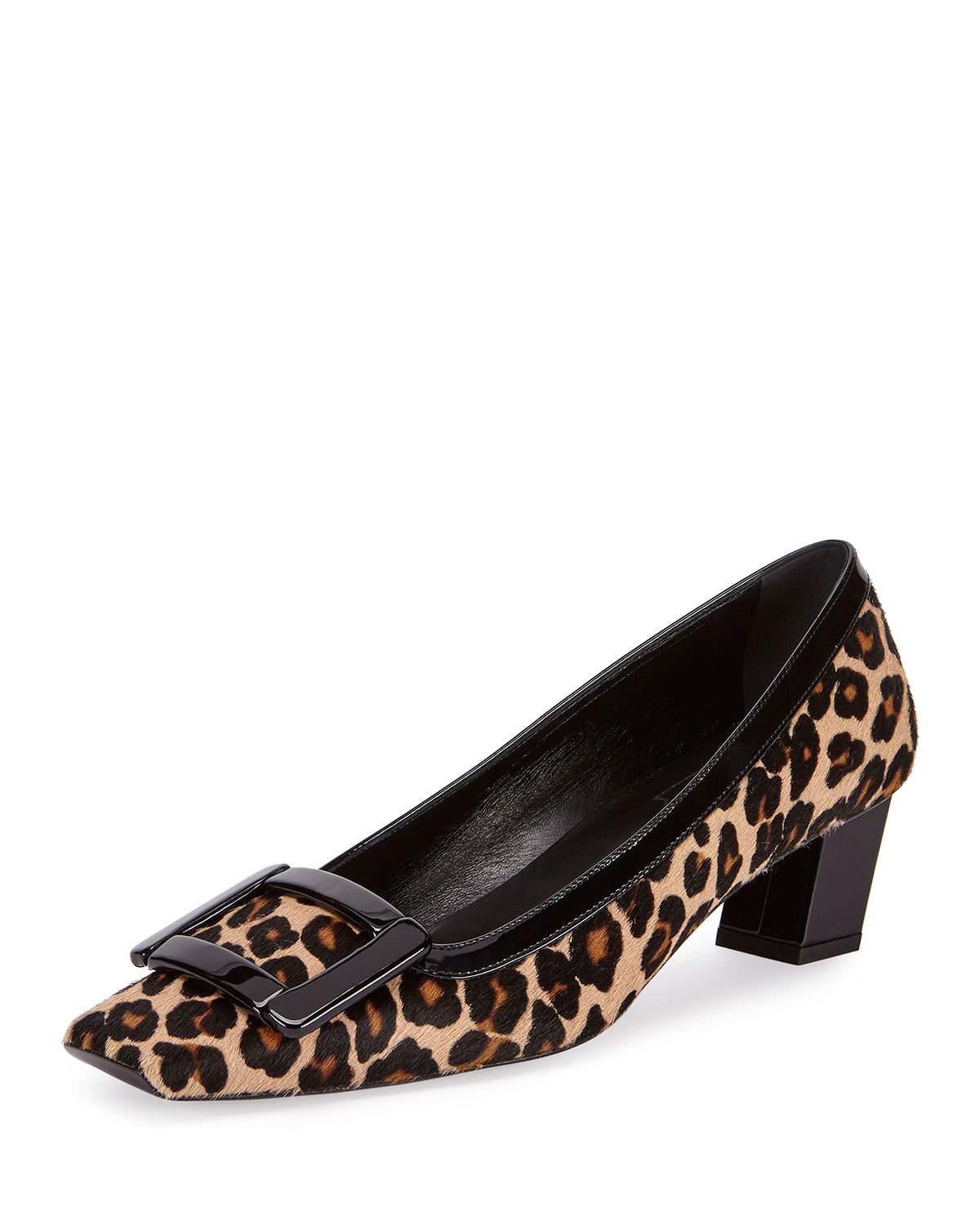 Roger Vivier Decbelle Viv Low-heel Pump in Black - Lyst