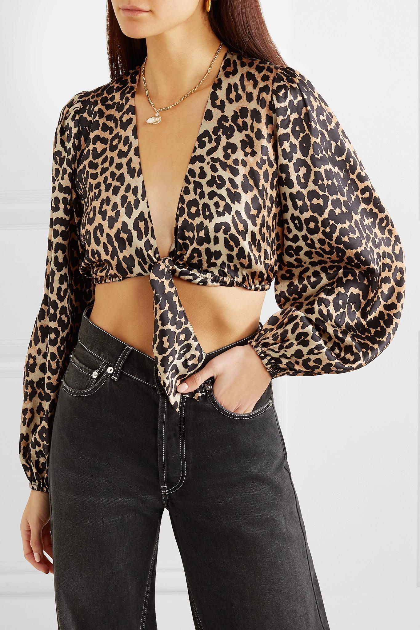 cropped leopard shirt