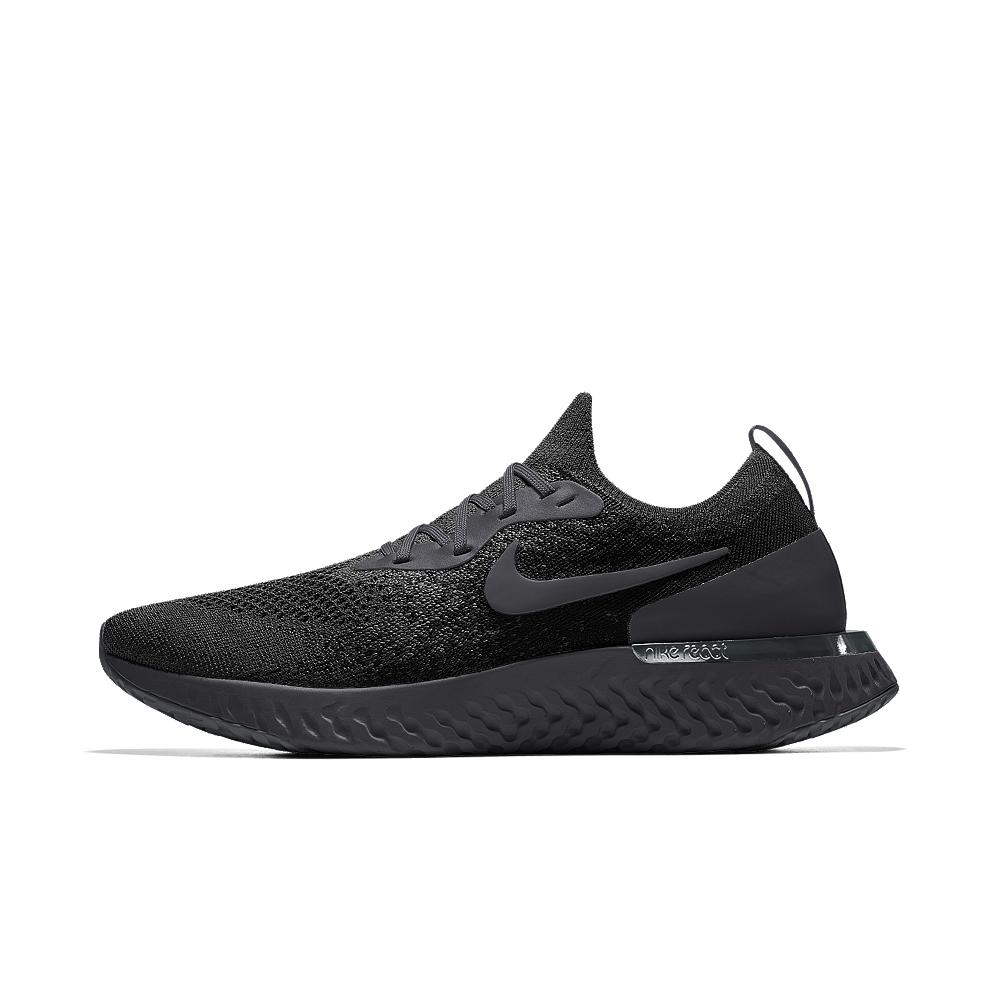lyst nike epico reagire flyknit id uomini scarpe da corsa in nero per gli uomini. lyst nike epico reagire flyknit id uomini scarpe da corsa in nero per gli uomini.
