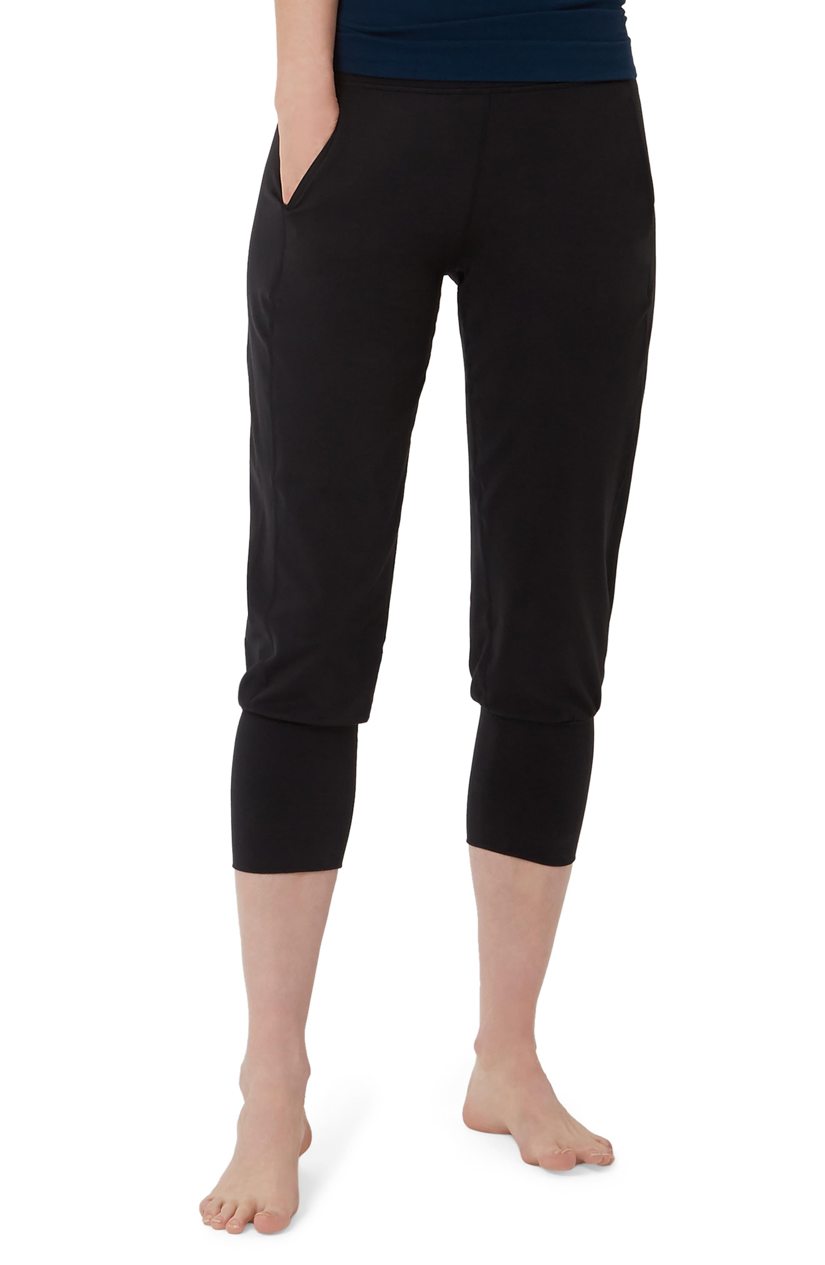 Sweaty Betty Garudasana Crop Yoga Trousers in Black - Lyst