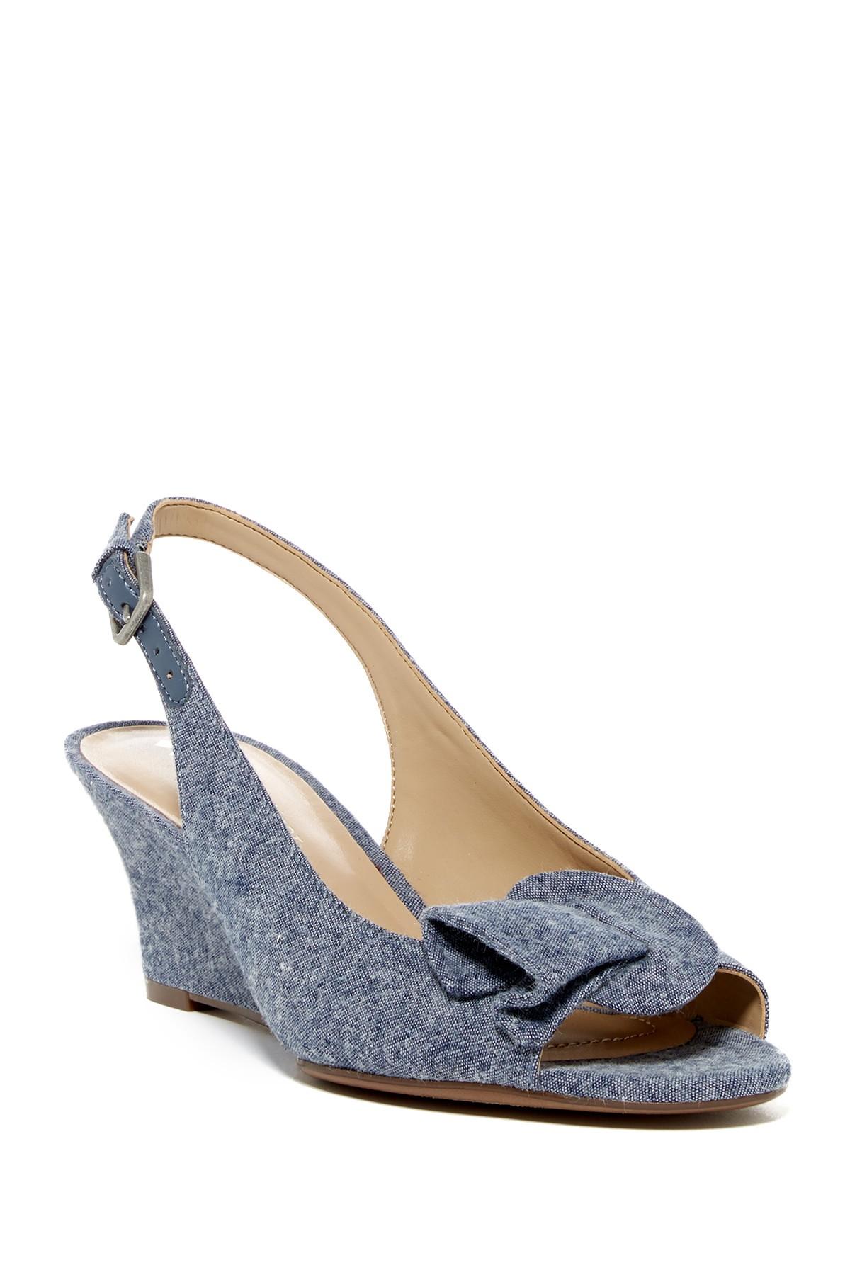 naturalizer peep toe flats