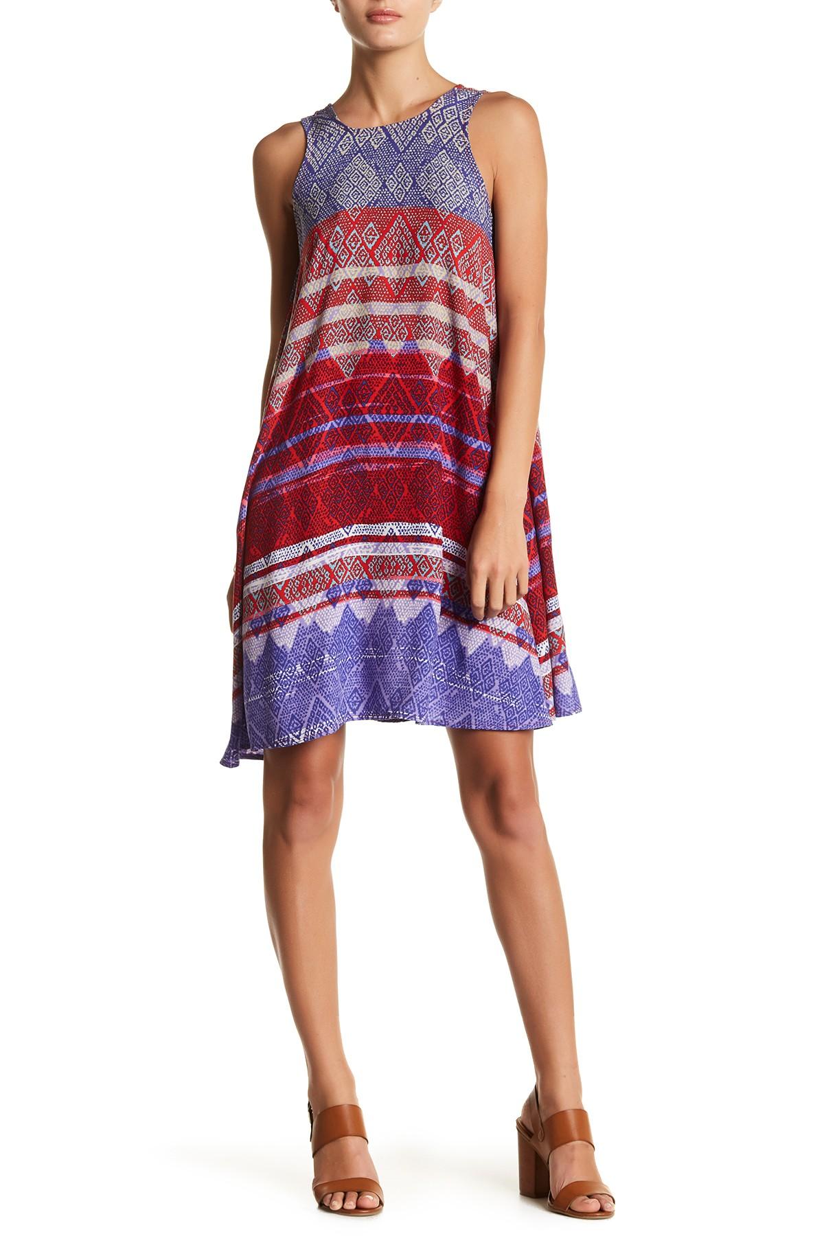 Beach lunch lounge Trapeeze Dress in Red | Lyst